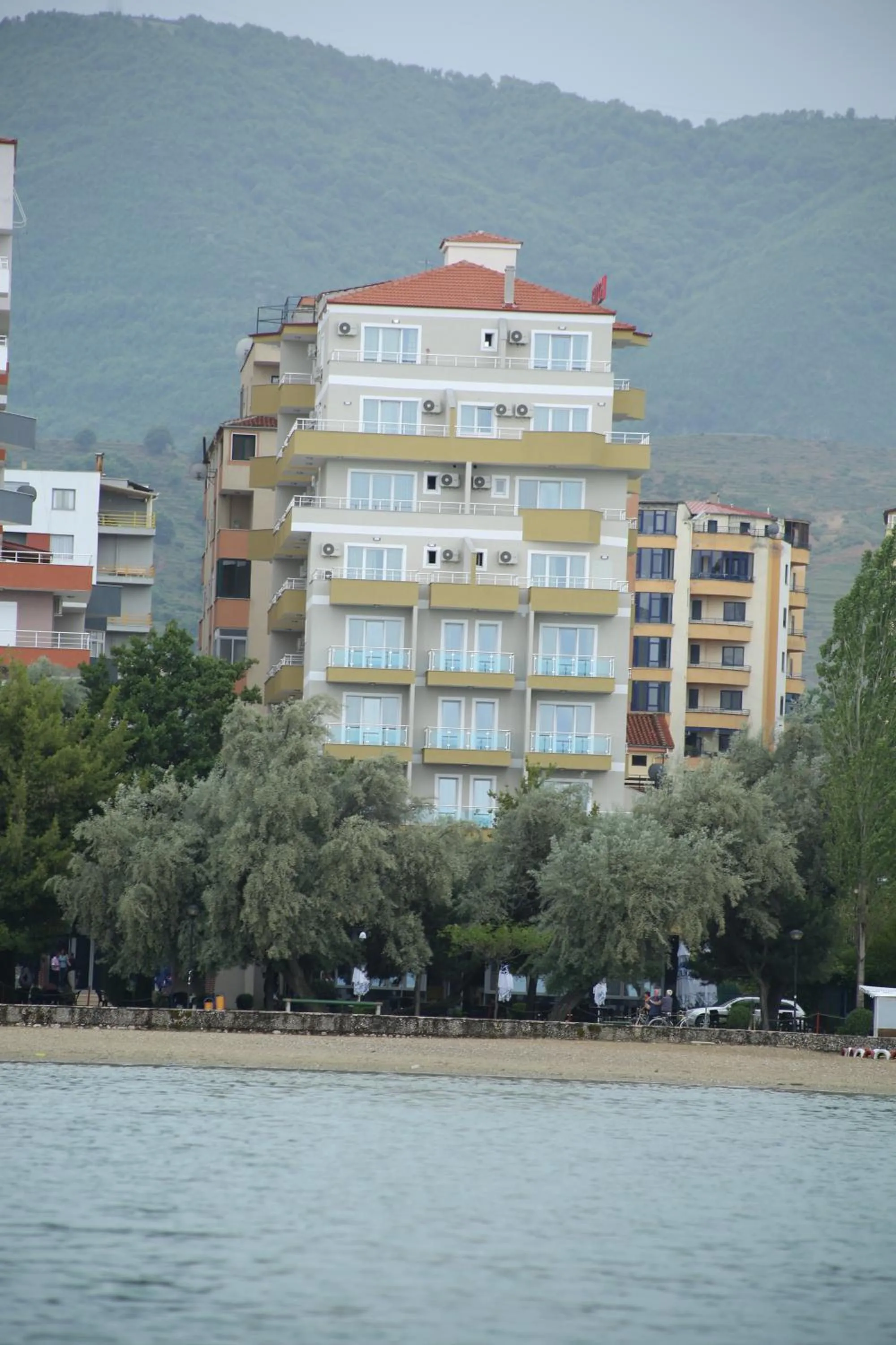 Facade/entrance in Hotel Pogradeci