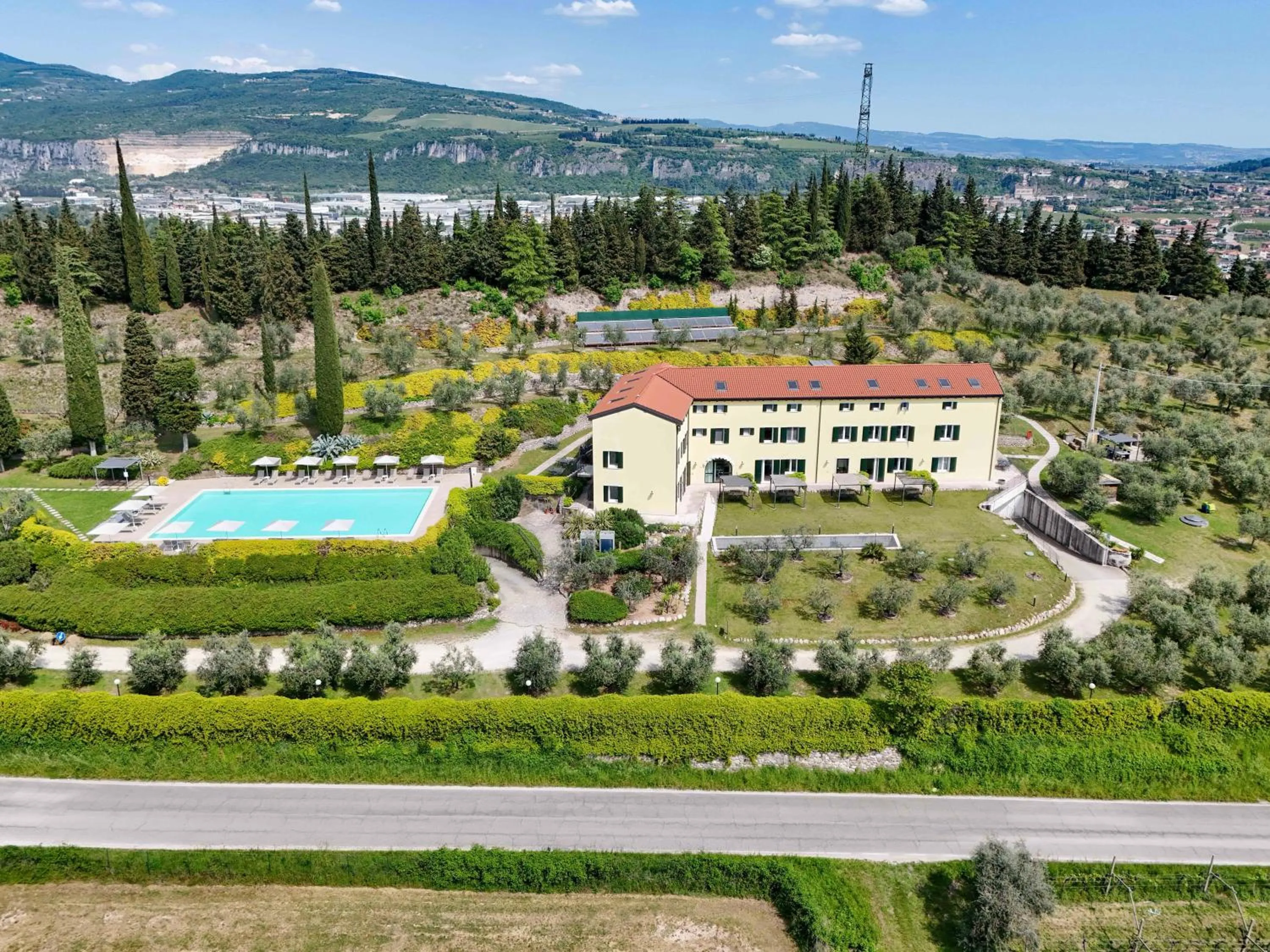 Property building in Residence Fontanelle