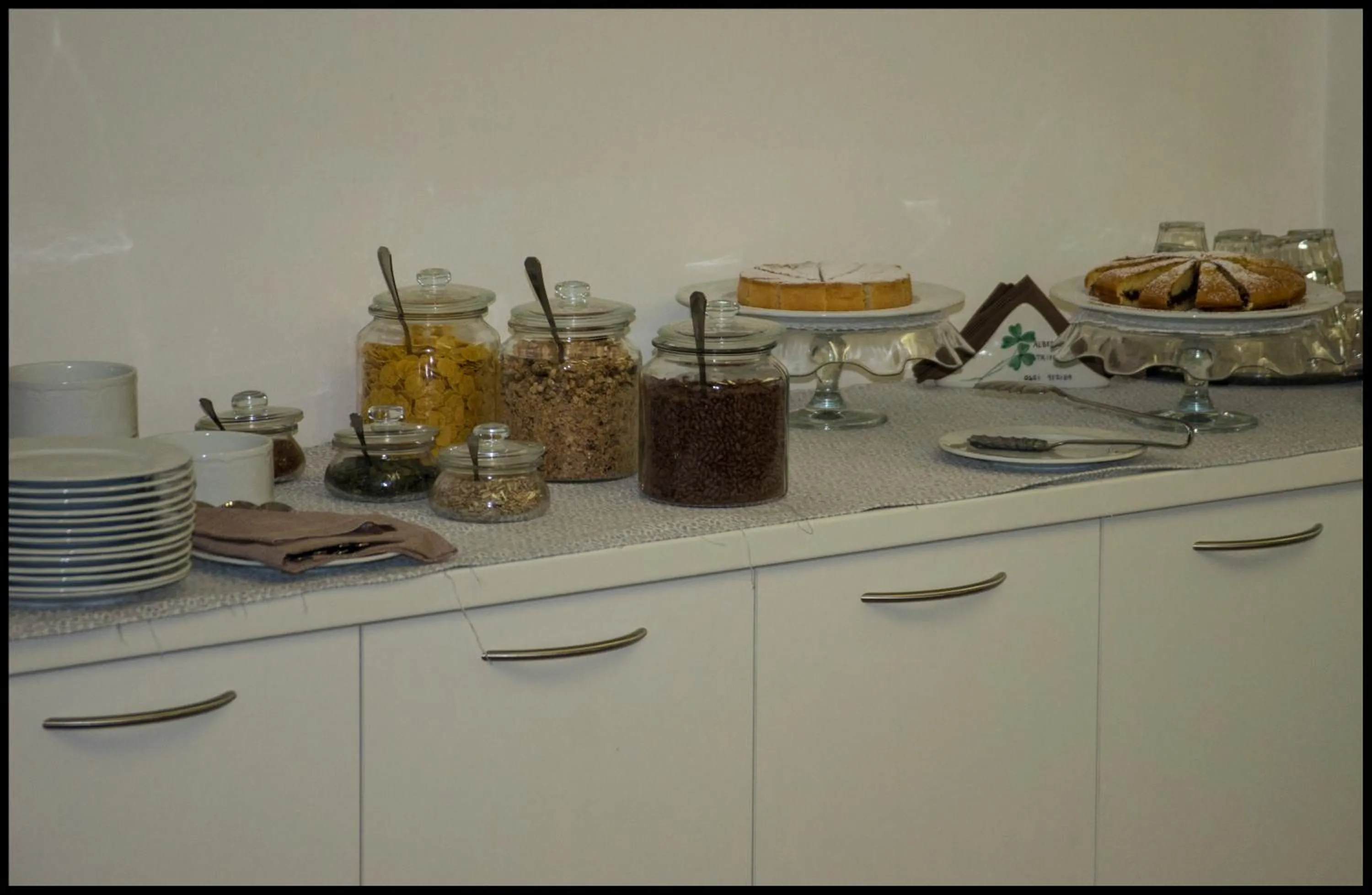 Continental breakfast in Hotel Trifoglio