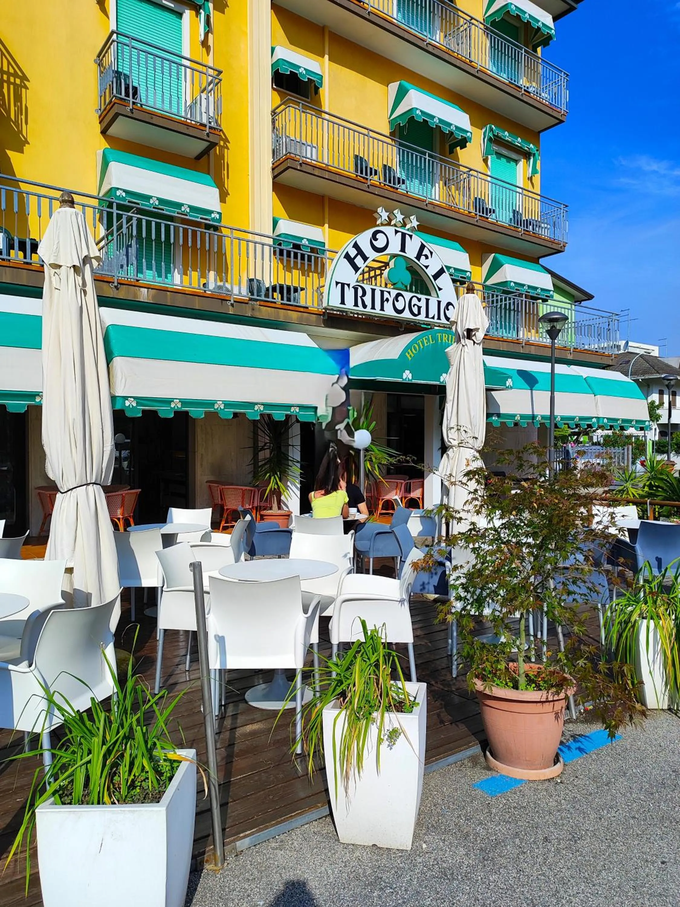 Breakfast in Hotel Trifoglio