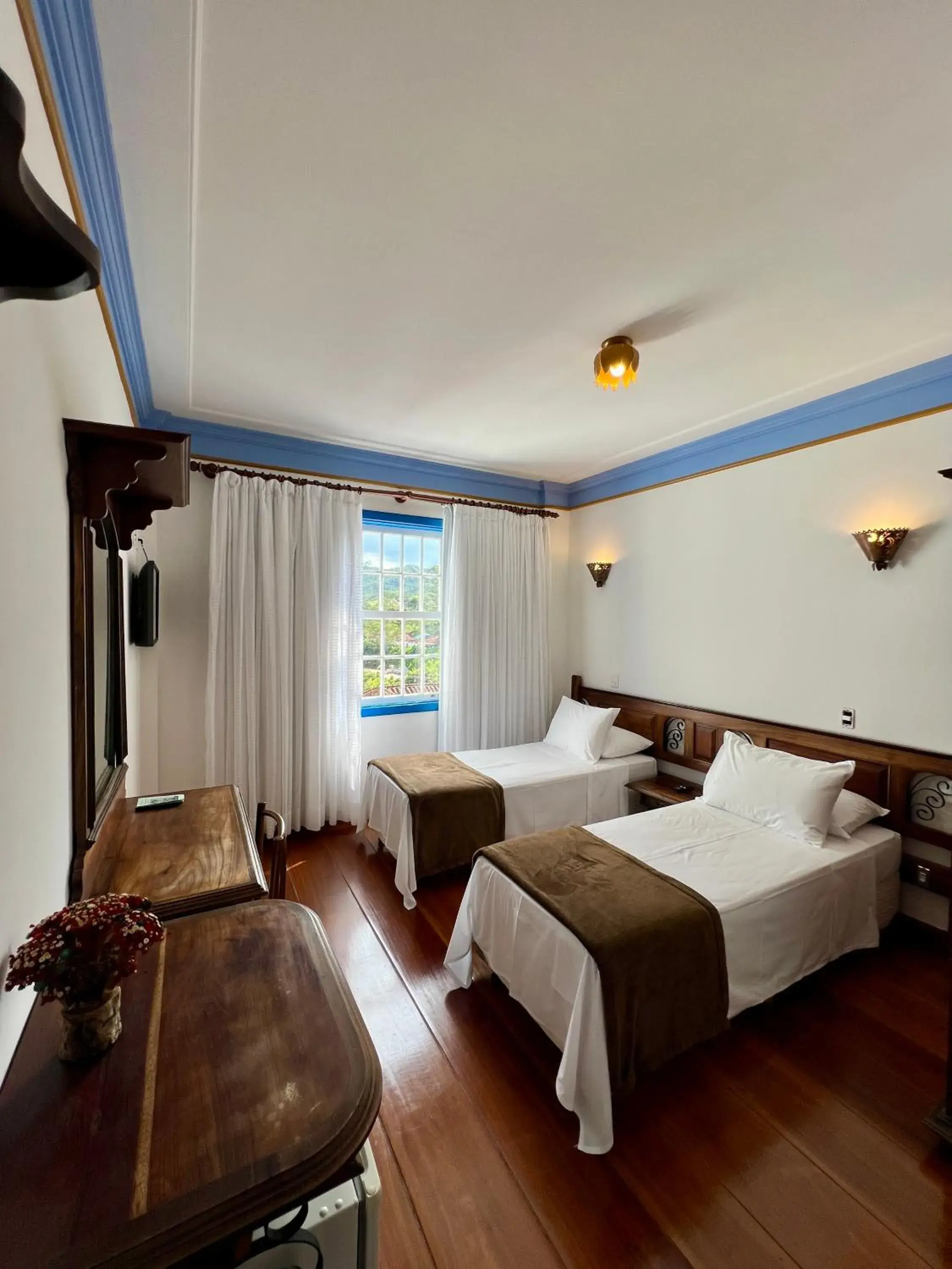 Standard Double Room in Pousada Sinhá Olímpia Standard Double Room in Pousada Sinhá Olímpia