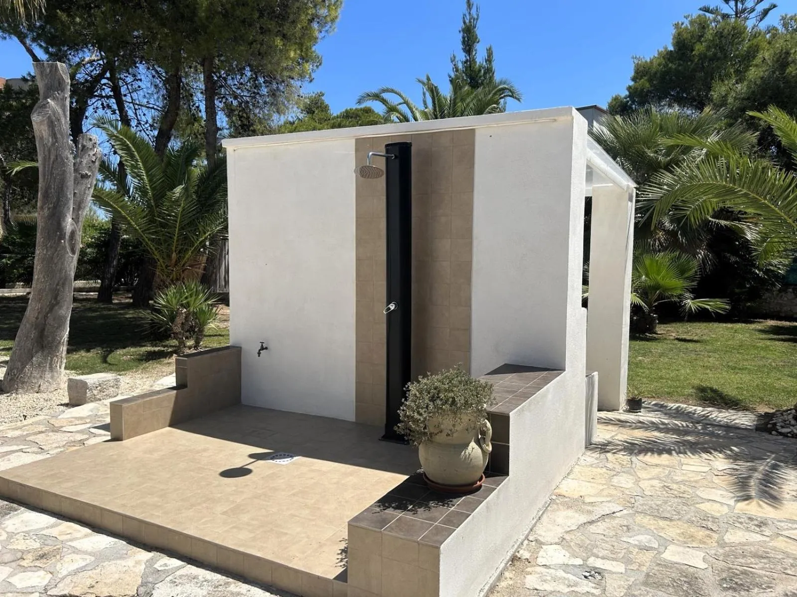 Shower in Villa Soleanna Residence