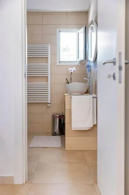 Bathroom in Villa Soleanna Residence