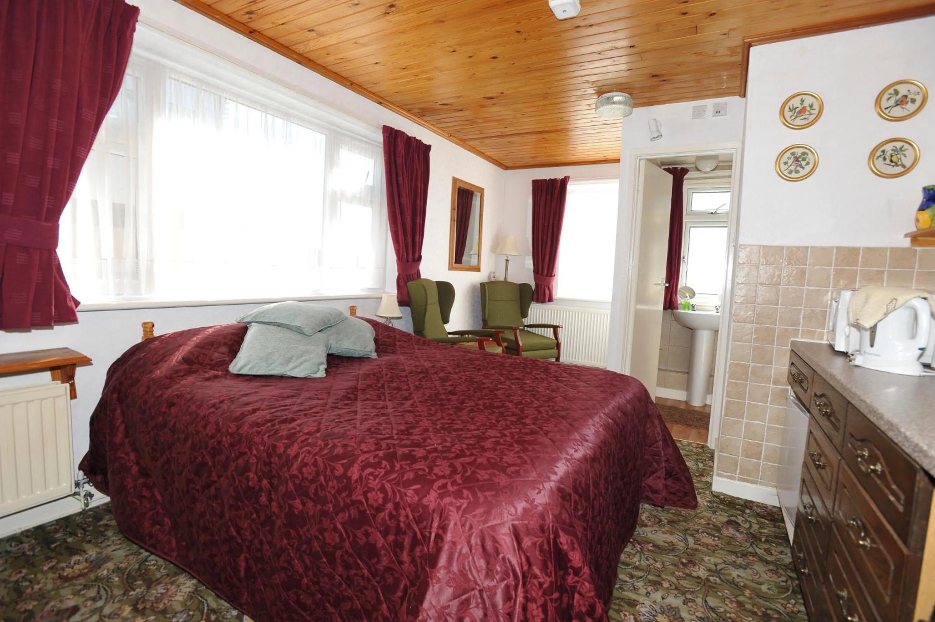 Bedroom, Bed in Dwy Olwyn