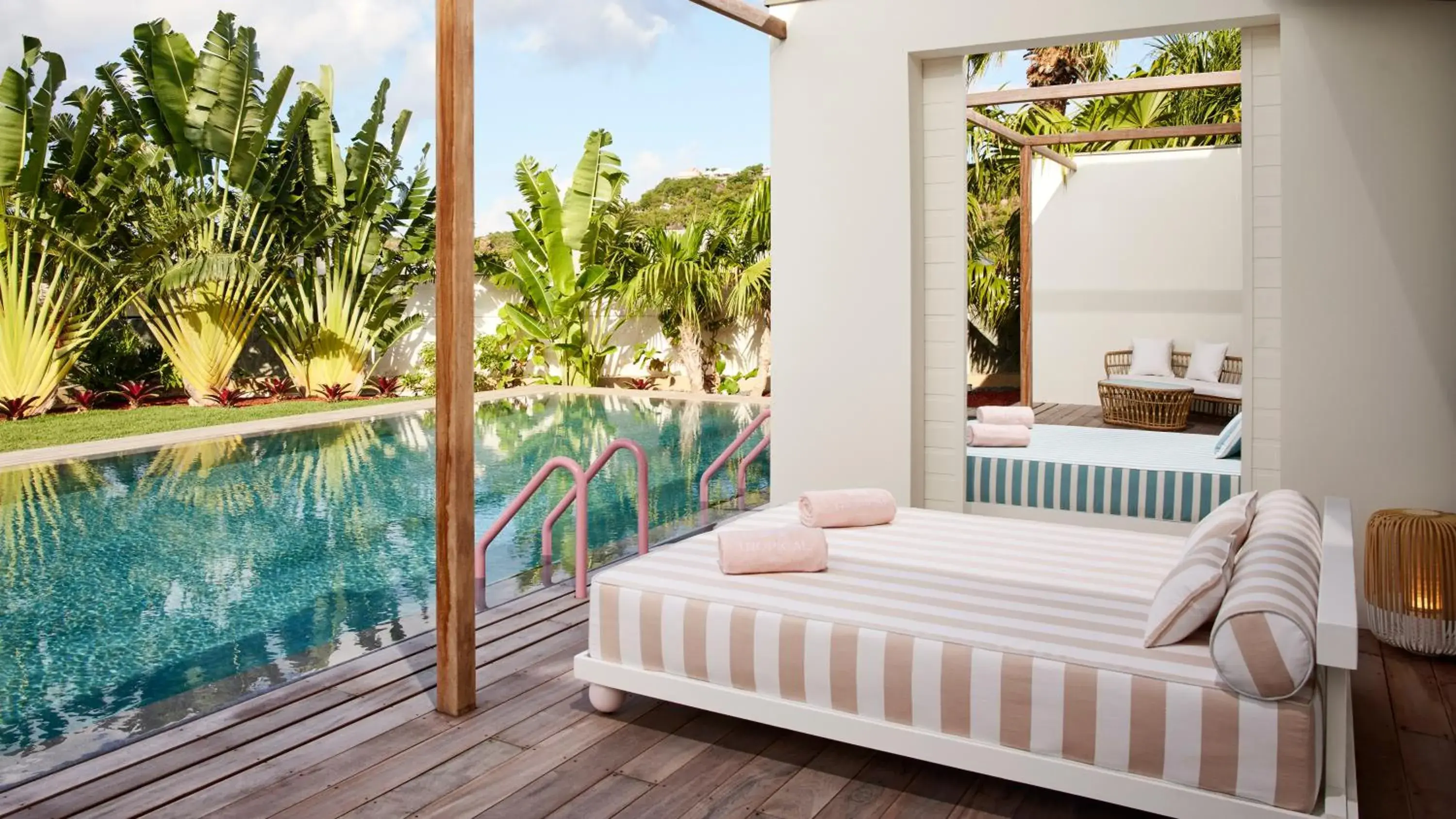 Pool Suite in Tropical Hotel St Barth Pool Suite in Tropical Hotel St Barth
