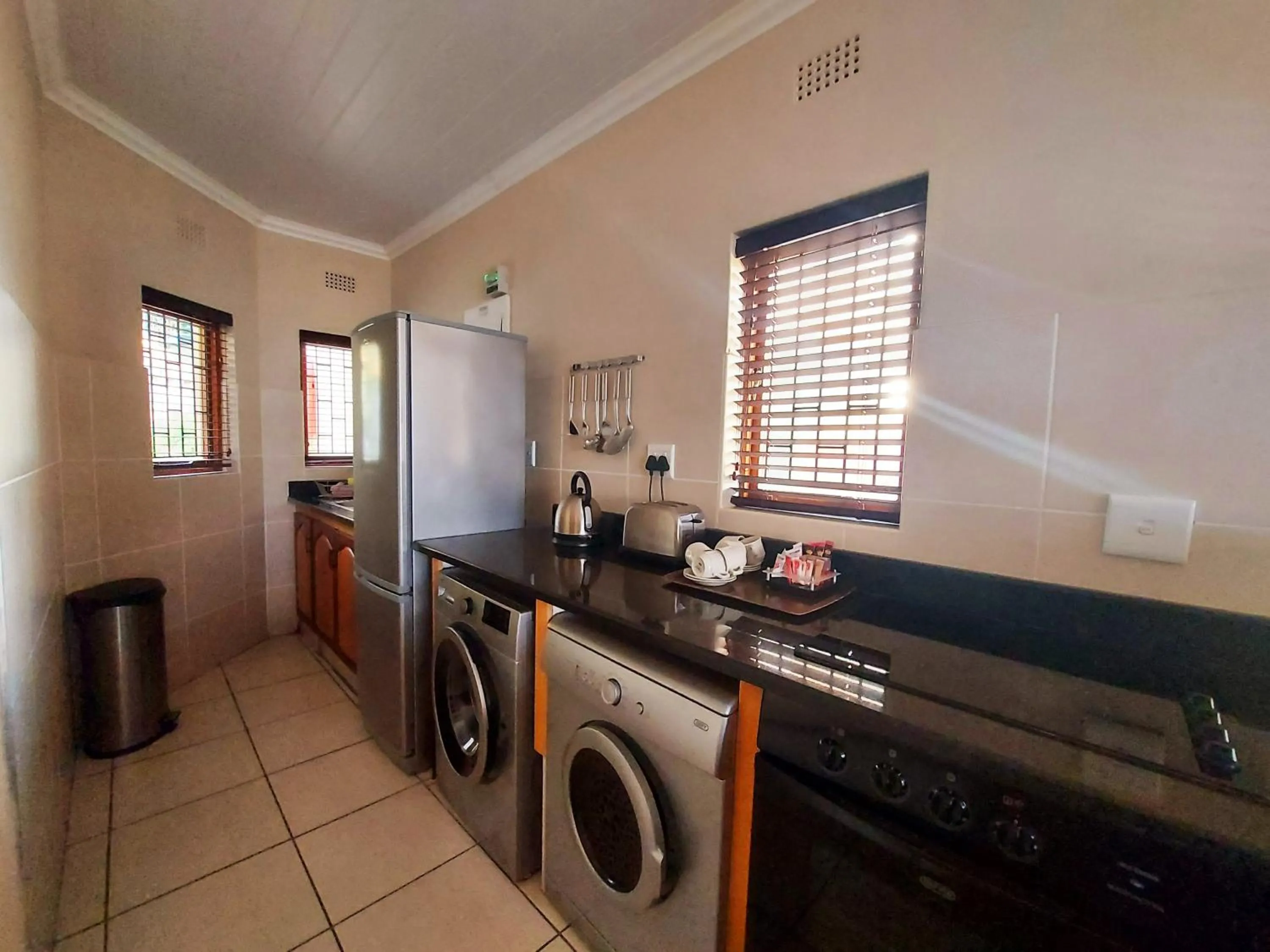 Kitchen or kitchenette in First Group Perna Perna Mossel Bay