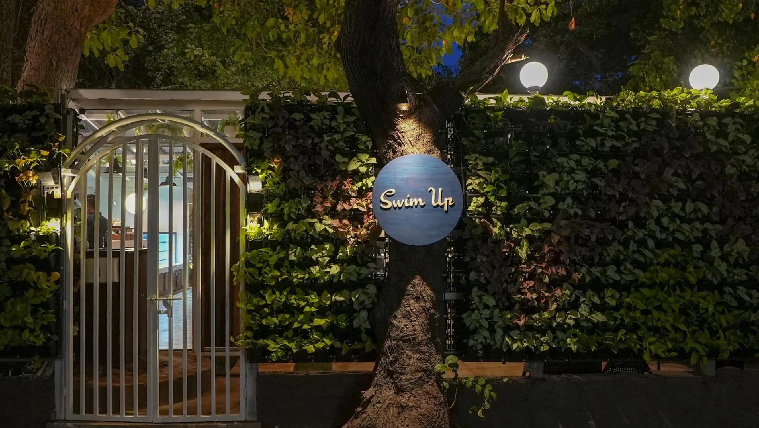 Facade/entrance in Swimup - Suites with private pool , Vagator