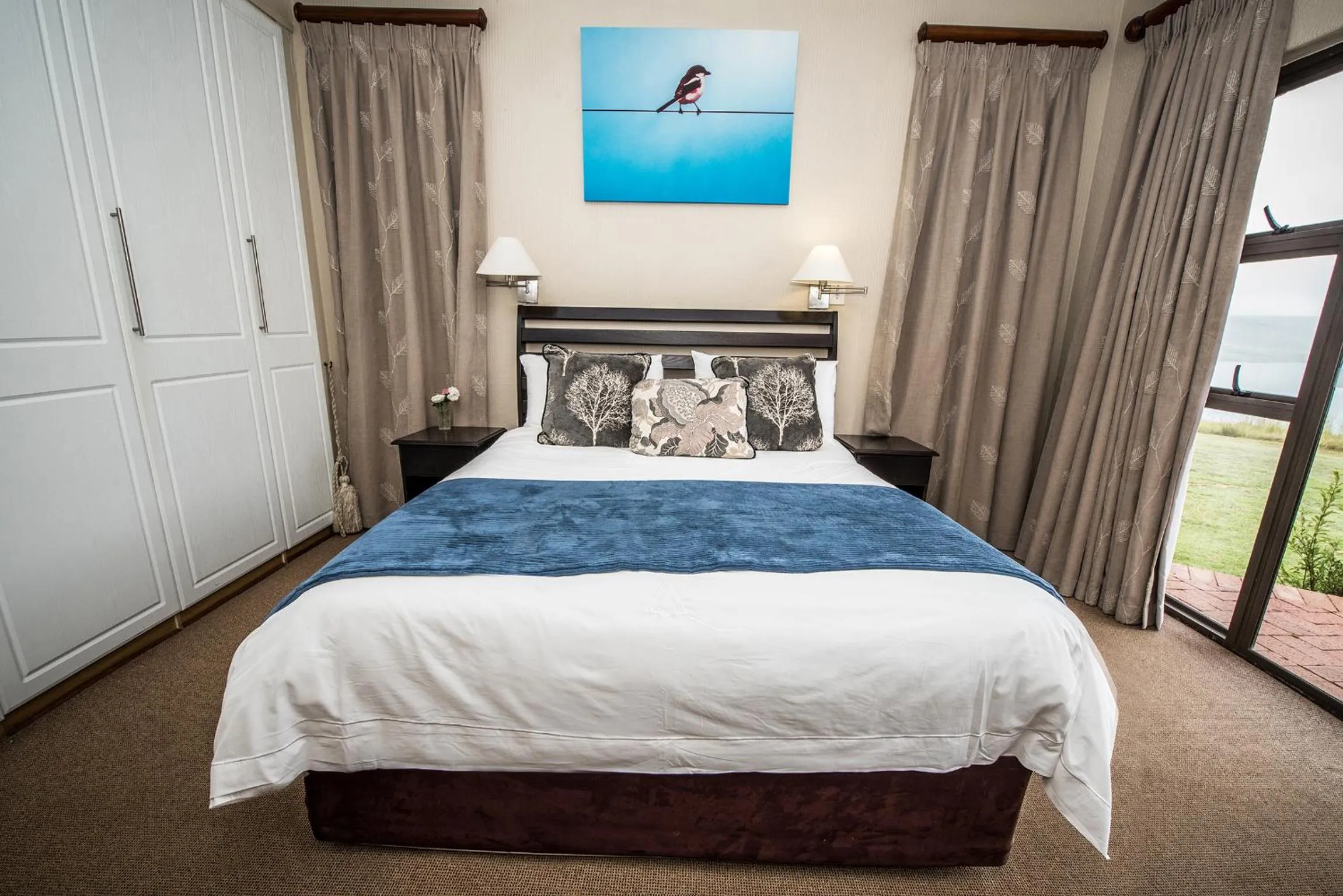 Bed in First Group Qwantani