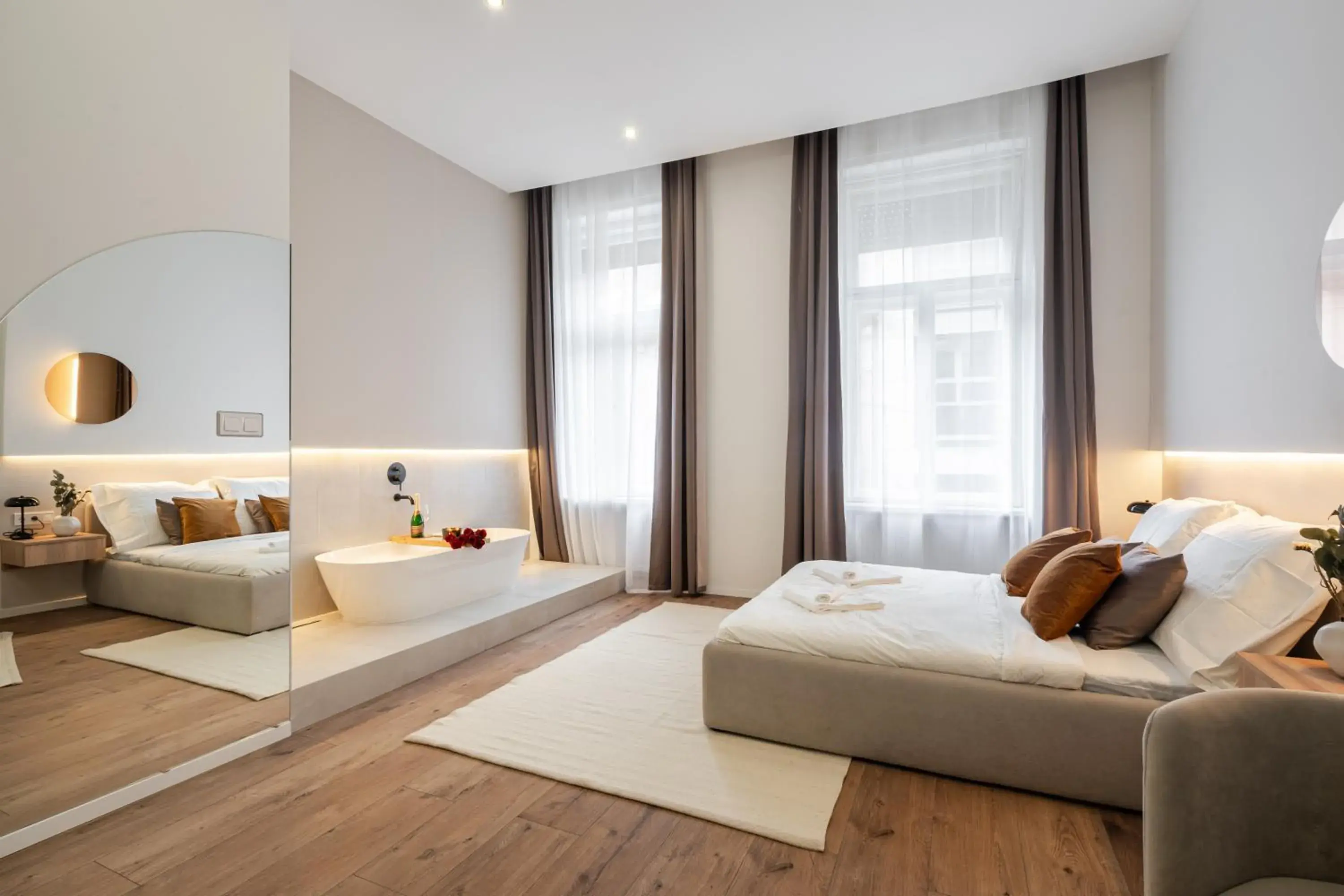 Deluxe Double Room with Bath in You Boutique Suites, Best Location by BQA Deluxe Double Room with Bath in You Boutique Suites, Best Location by BQA