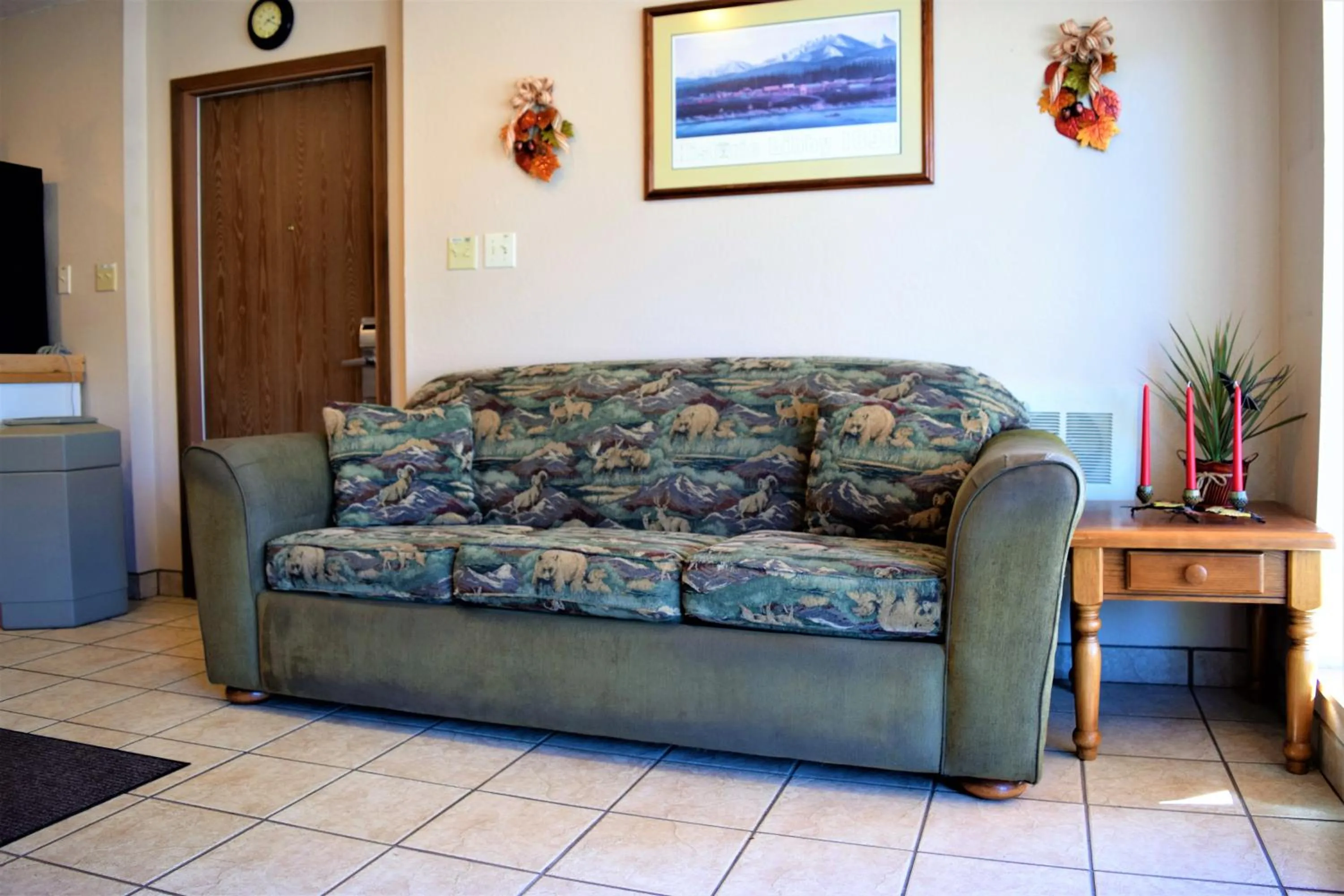 Property building in Country Inn Libby