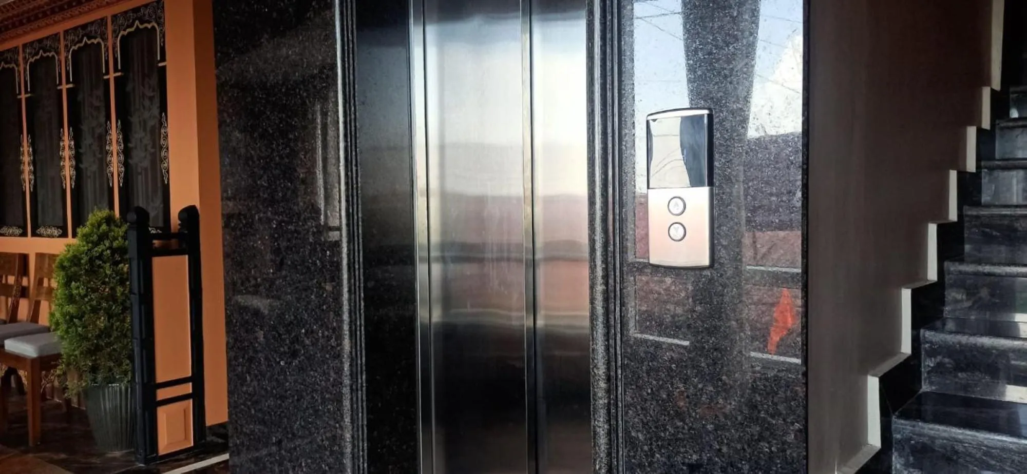 elevator in Gakhil Boutique Hotel