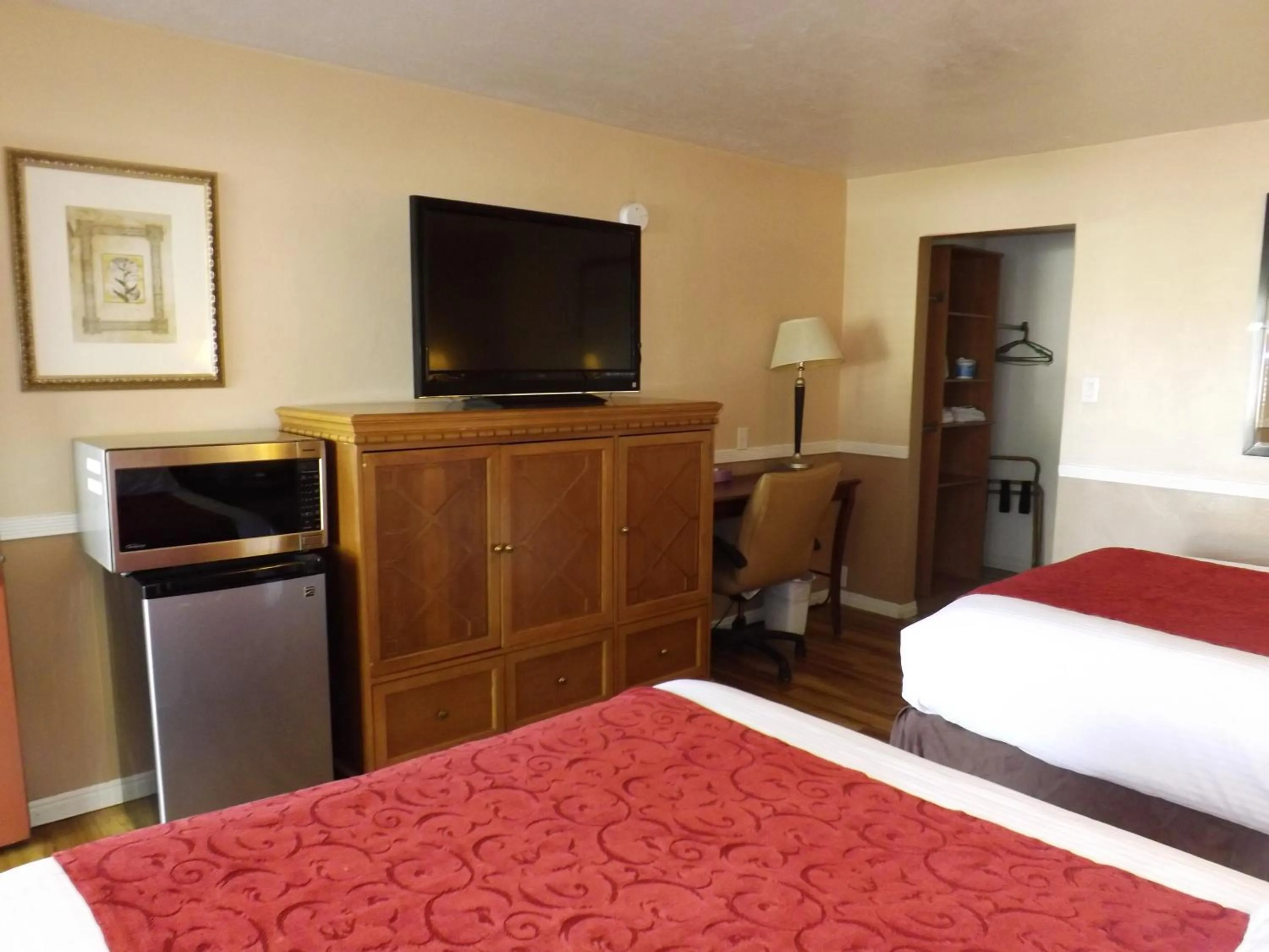 hair dresser, Bed in Sage Motel