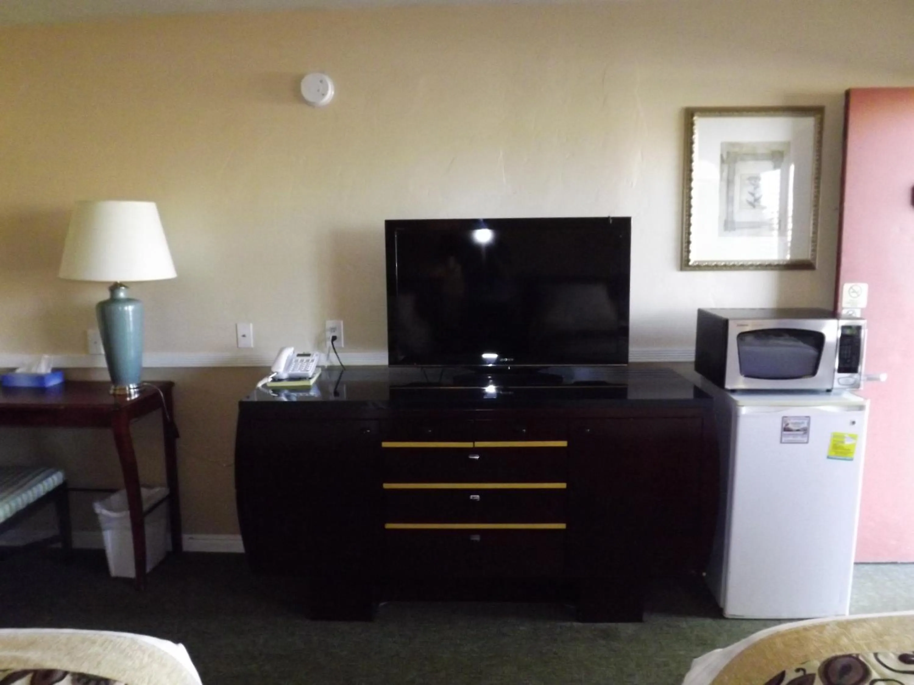 TV and multimedia in Sage Motel