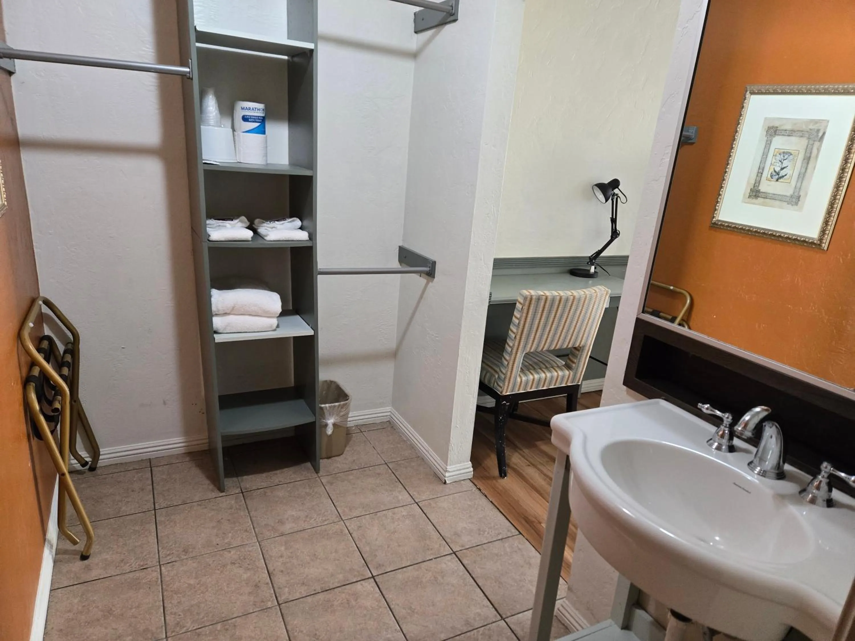 towels in Sage Motel