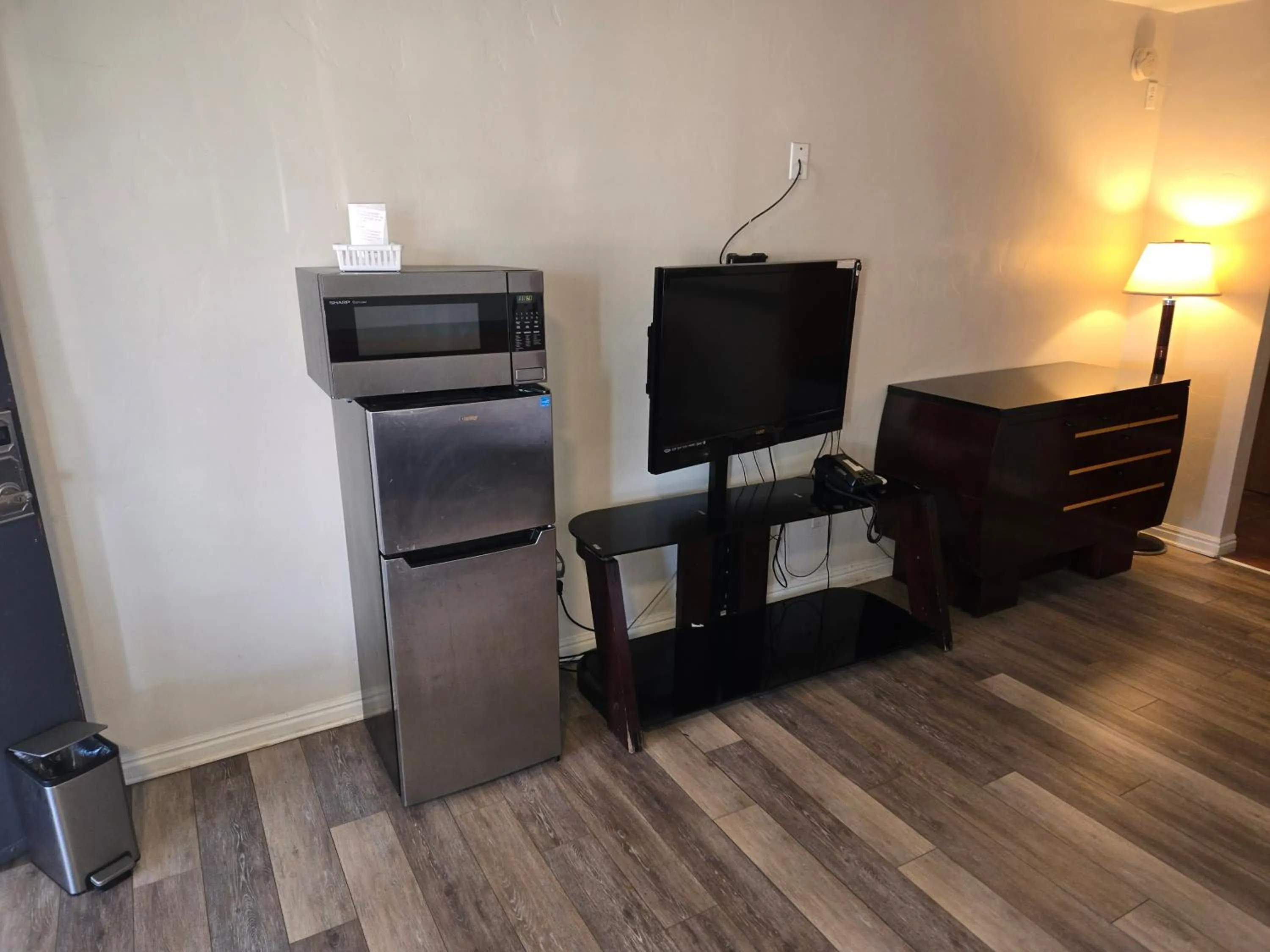 Bedroom in Sage Motel