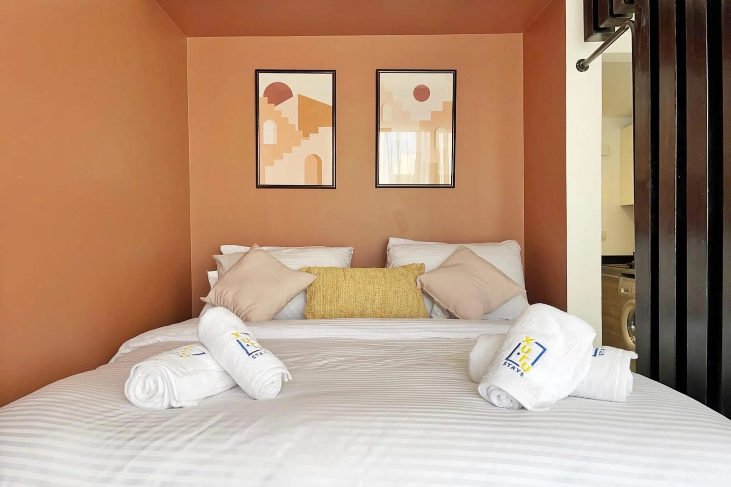 The Snuggly Studio G Cribs El Gouna