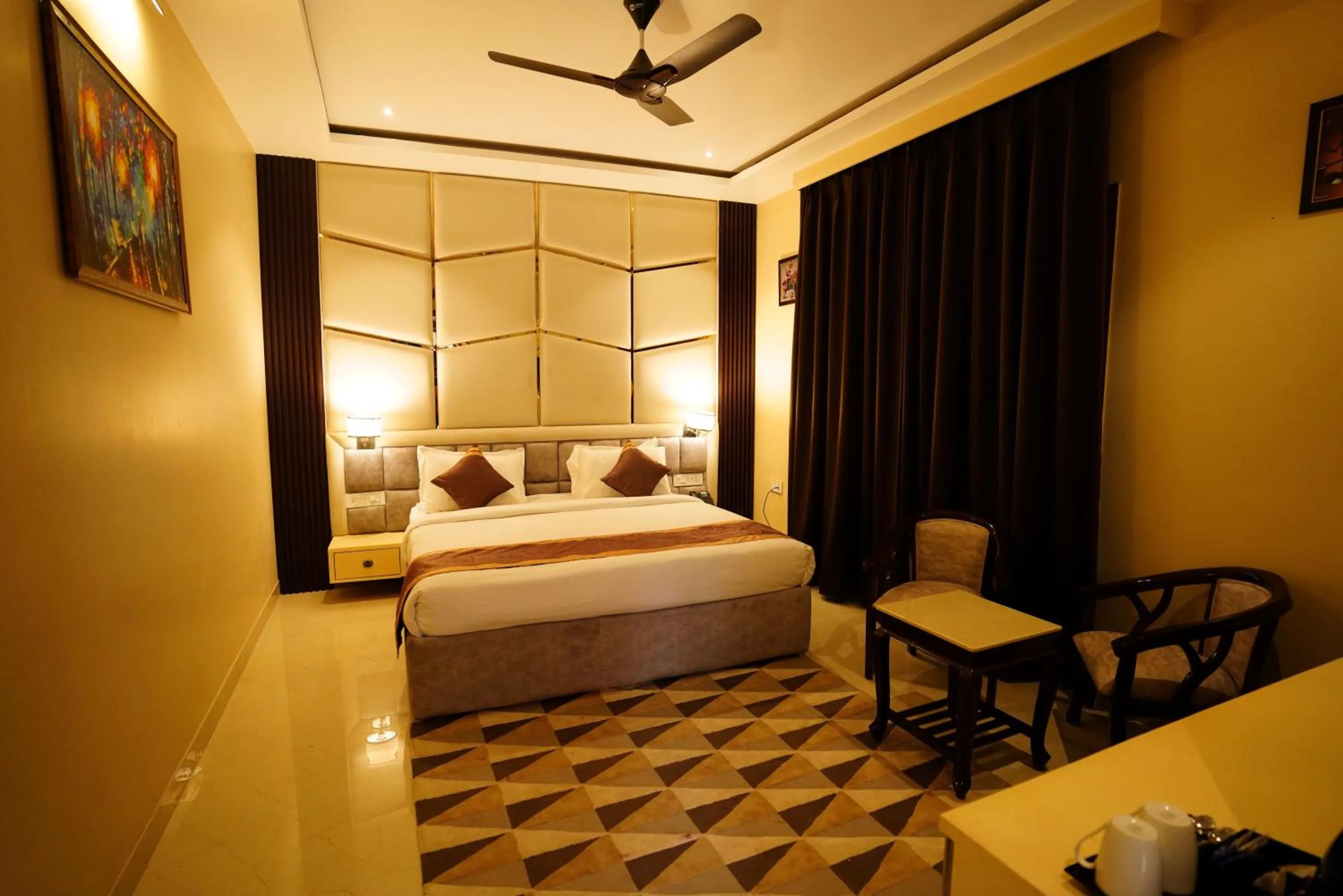 Bedroom, Bed in THE FORT