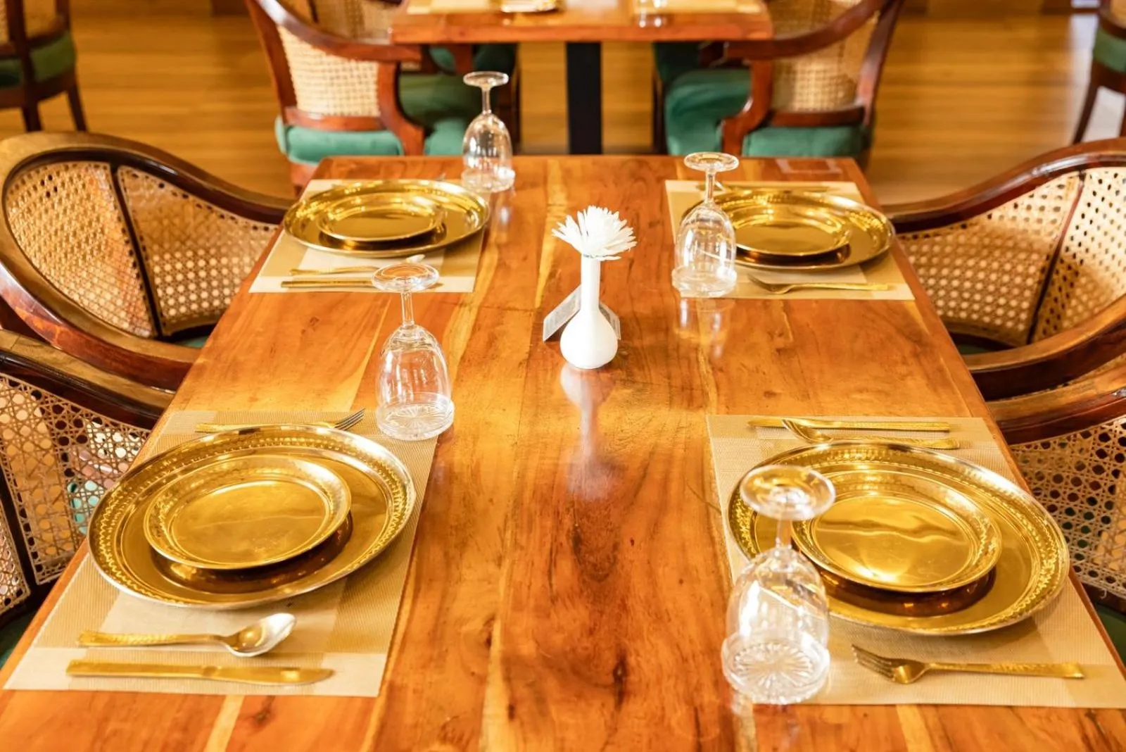 Restaurant/places to eat in THE FORT