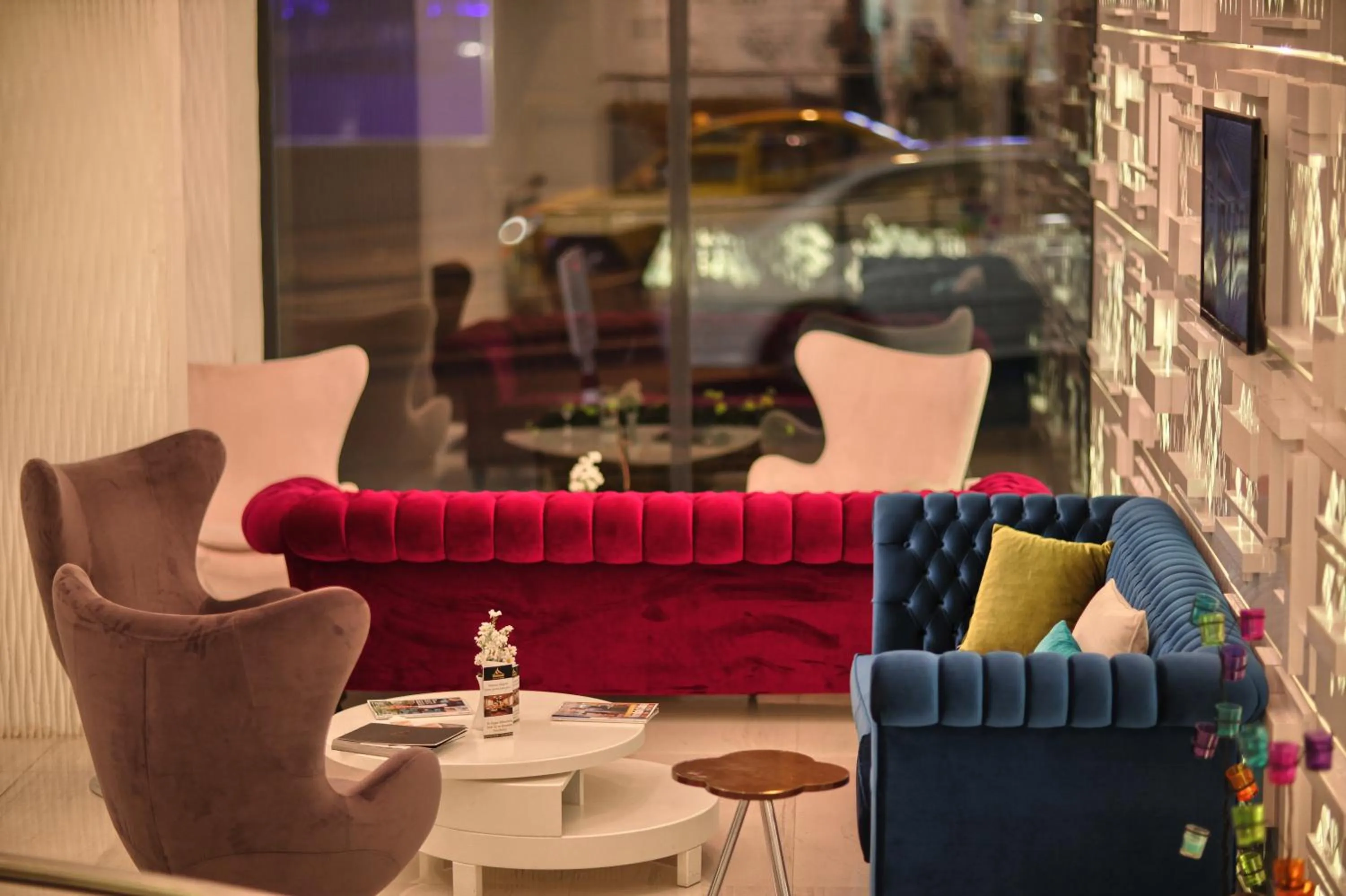 Lobby or reception in Demonti Hotel