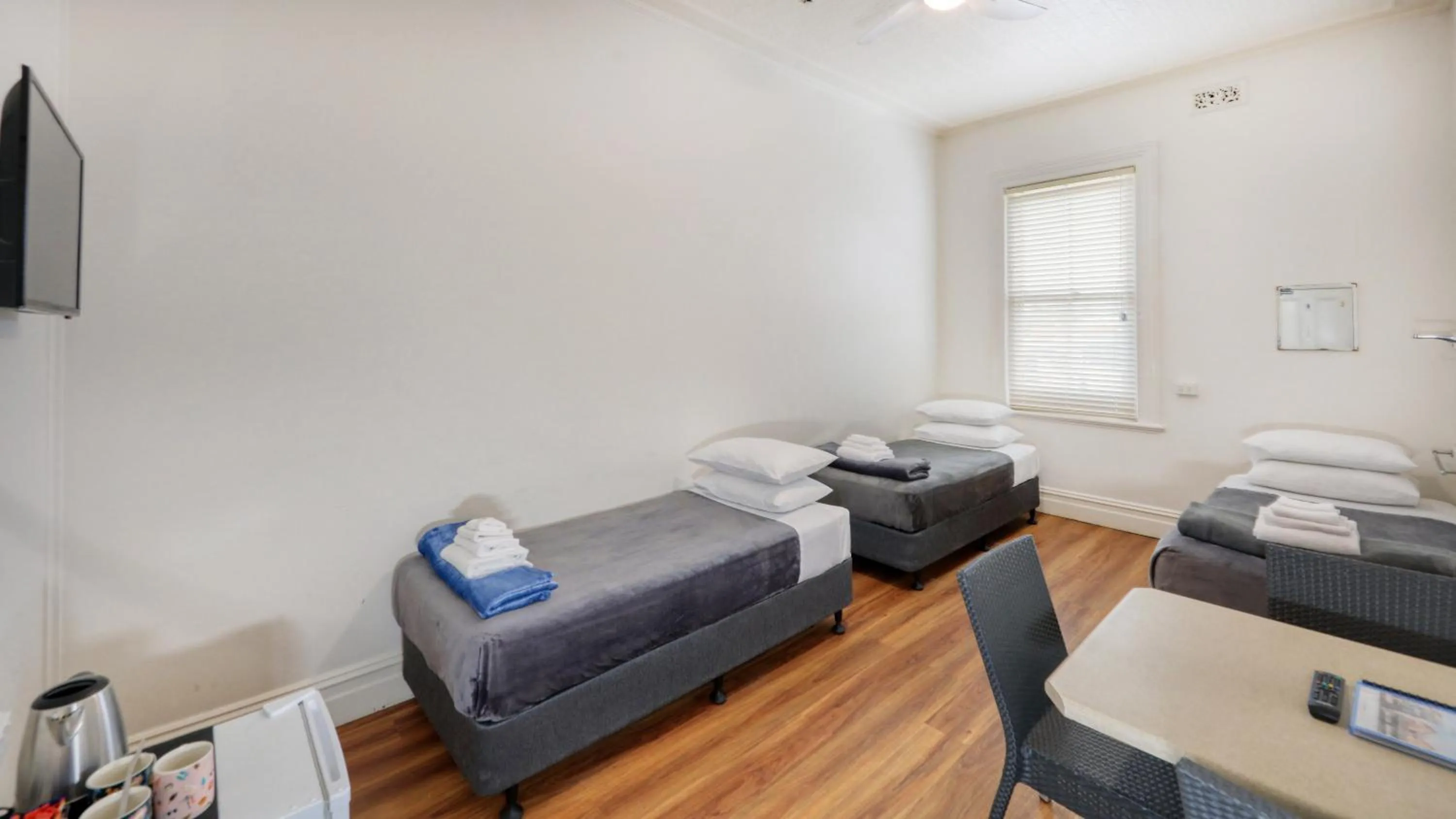 Bed in Maclean Hotel