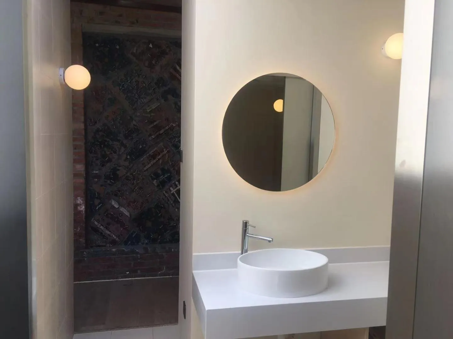 Bathroom in Brickyard Retreat at Mutianyu Great Wall Adjoin to Mutianyu Great Wall - Room with the View of Great Wall - Jacuzzi with the View of Great Wall - Vehicle Shuttle Service - International Catering - SPA& Nail Beauty Facilities