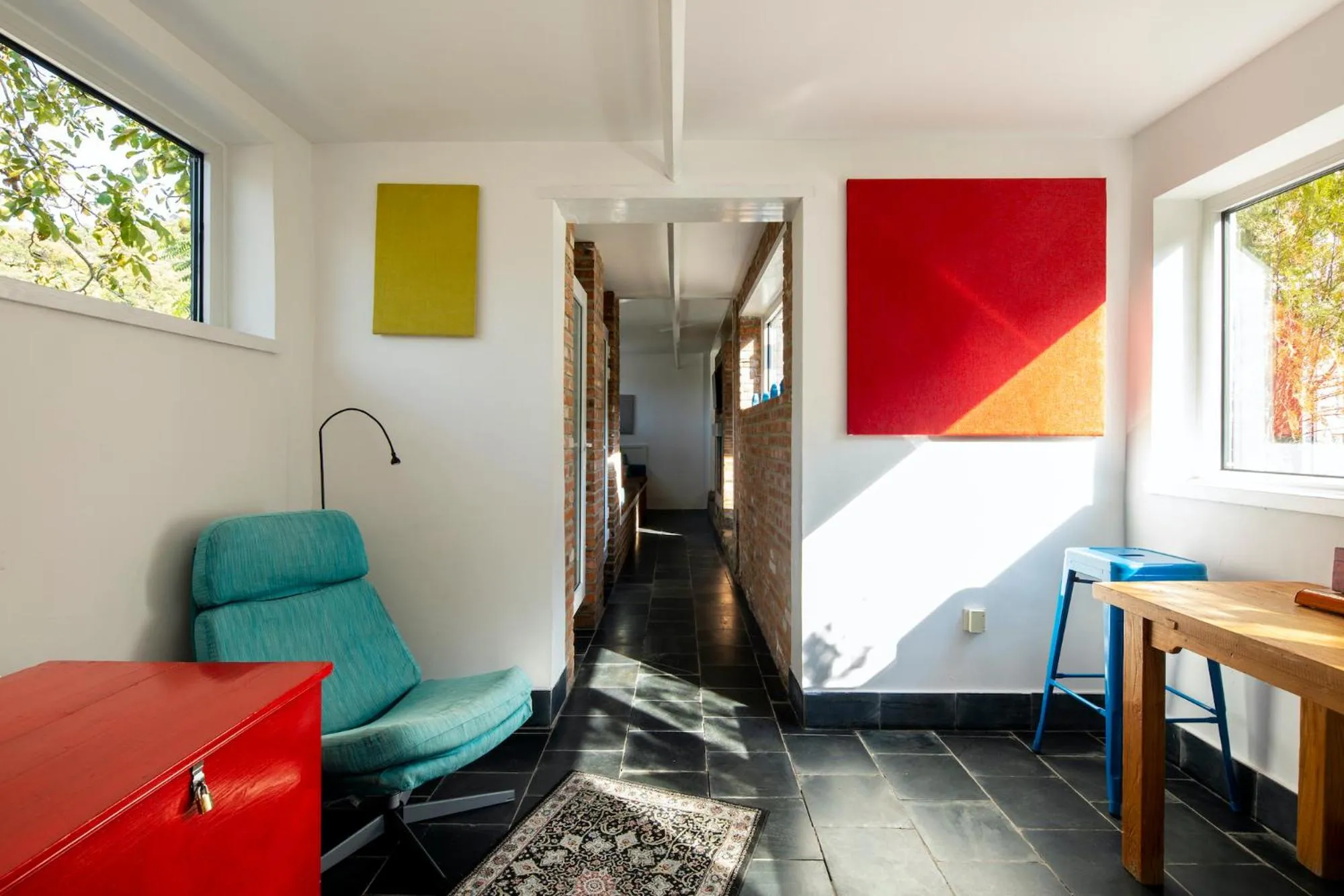 Seating area in Brickyard Retreat at Mutianyu Great Wall Adjoin to Mutianyu Great Wall - Room with the View of Great Wall - Jacuzzi with the View of Great Wall - Vehicle Shuttle Service - International Catering - SPA& Nail Beauty Facilities