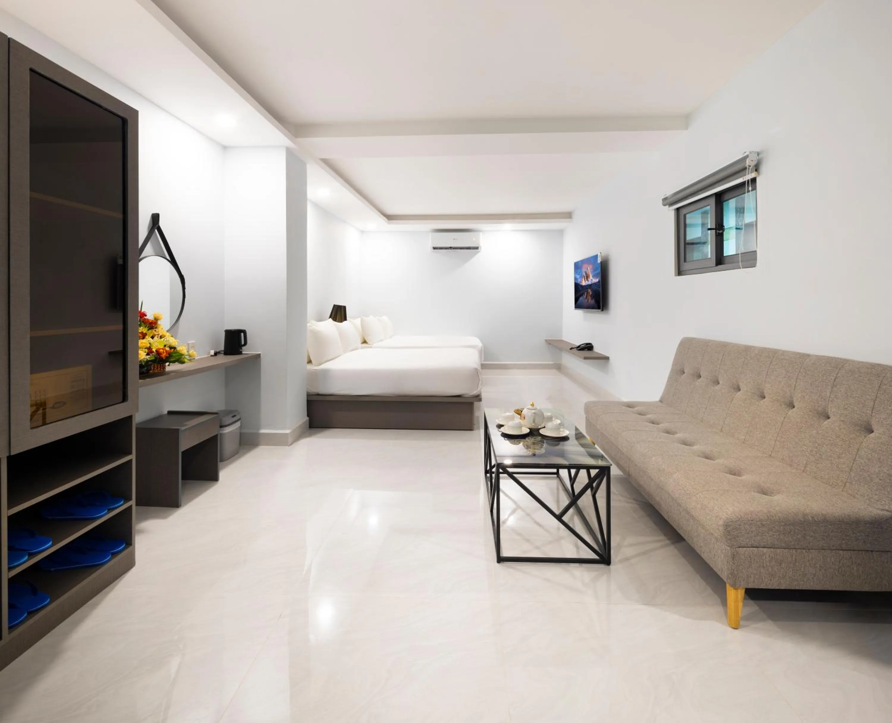 Photo of the whole room, Bed in Boss Palace Hotel