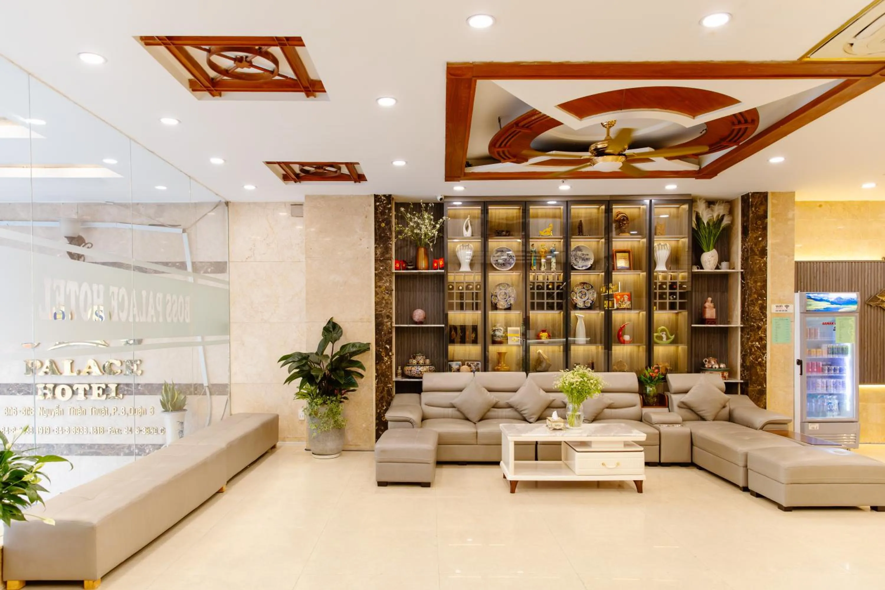 Lobby or reception in Boss Palace Hotel