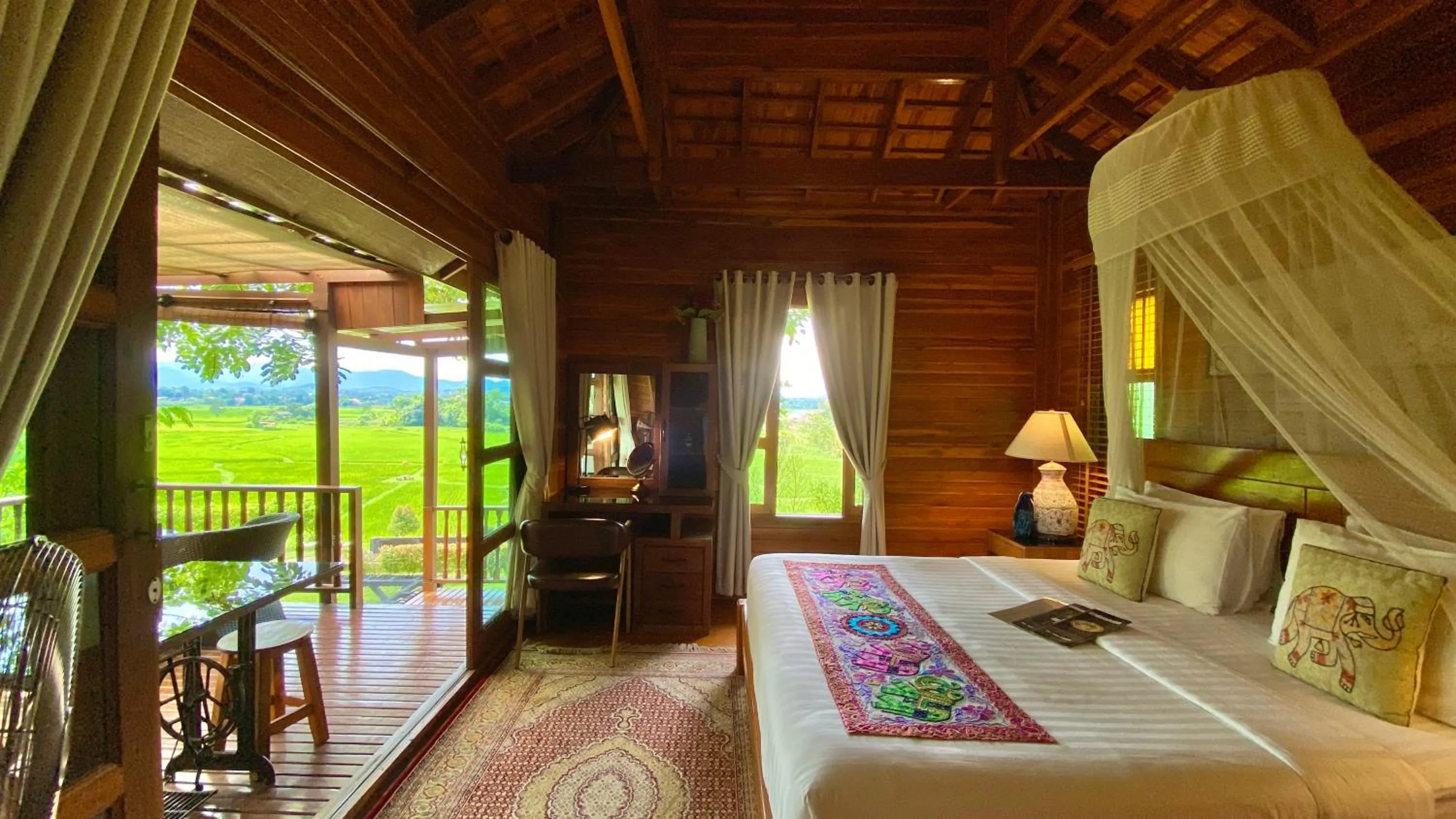 Bedroom, Bed in Nan Seasons Boutique Resort