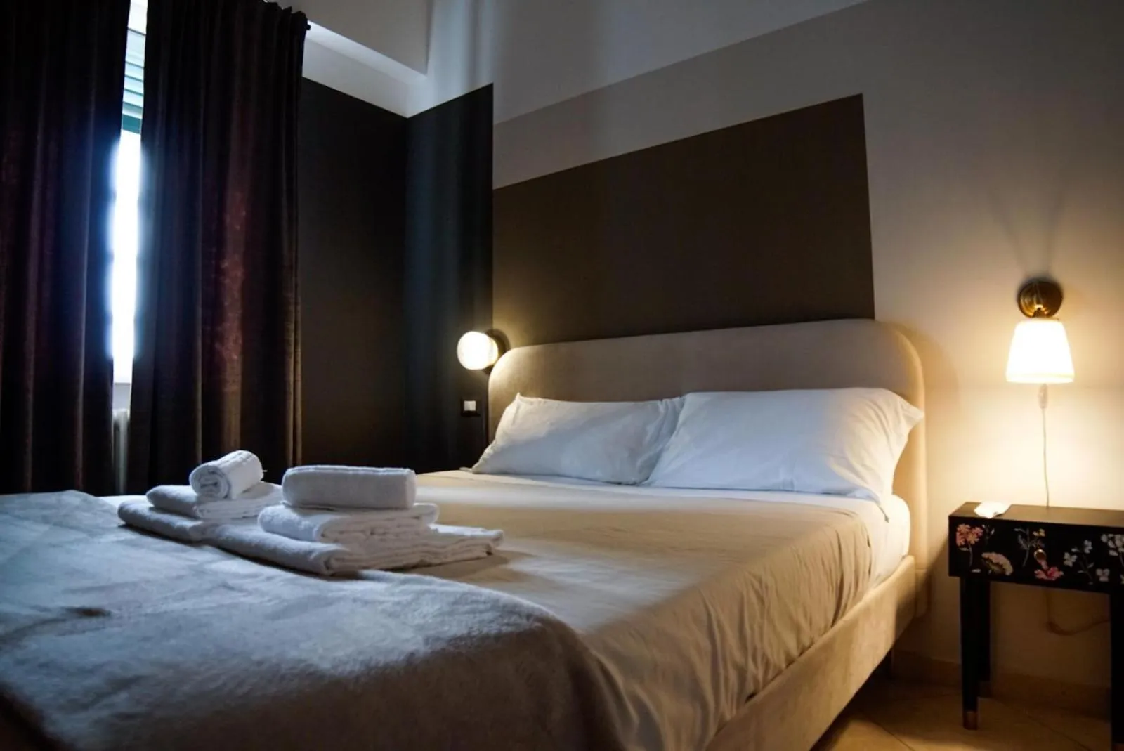 Bedroom, Bed in MATTEOTTI ROOMS