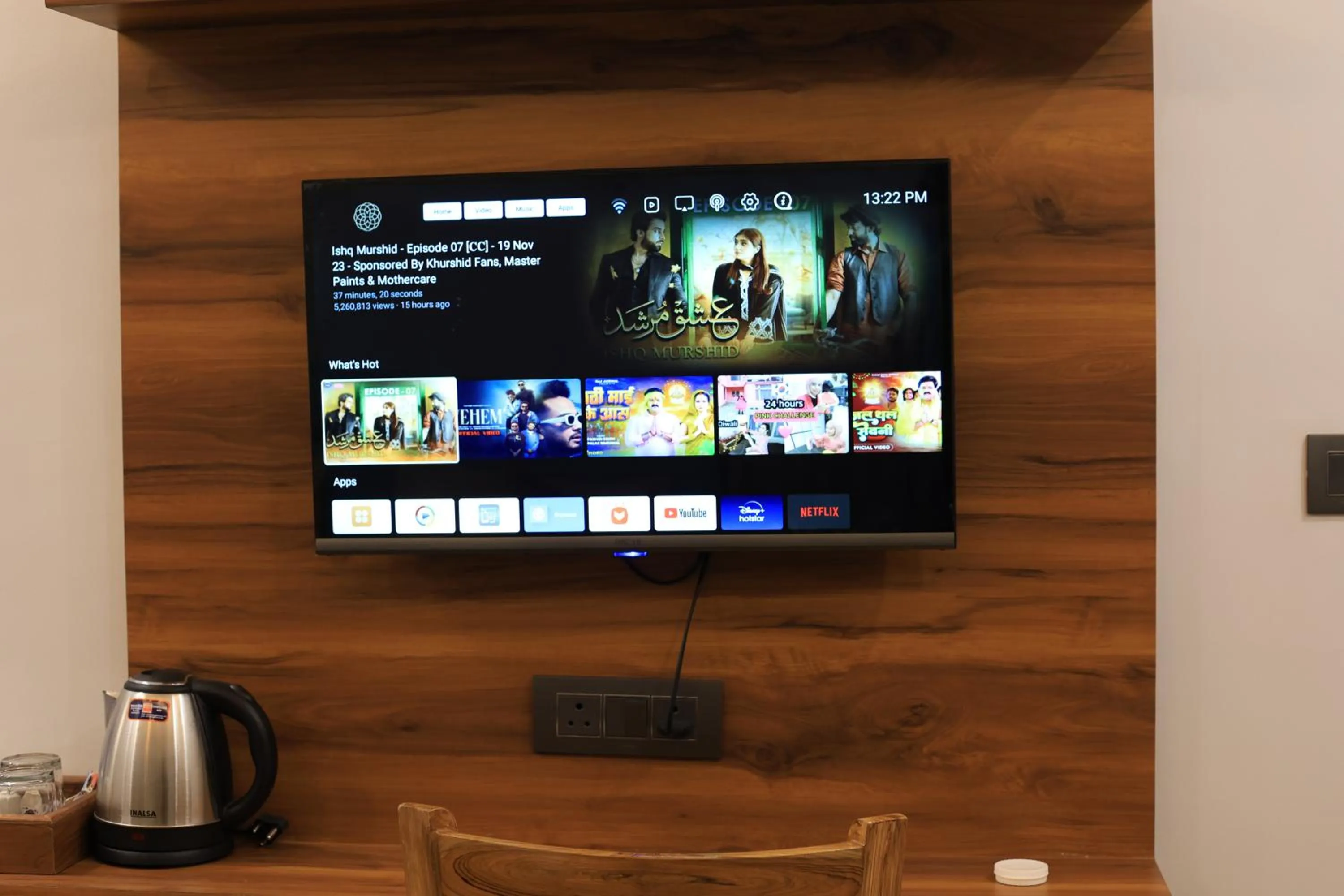 TV and multimedia in Hotel Mahadev Rishikesh