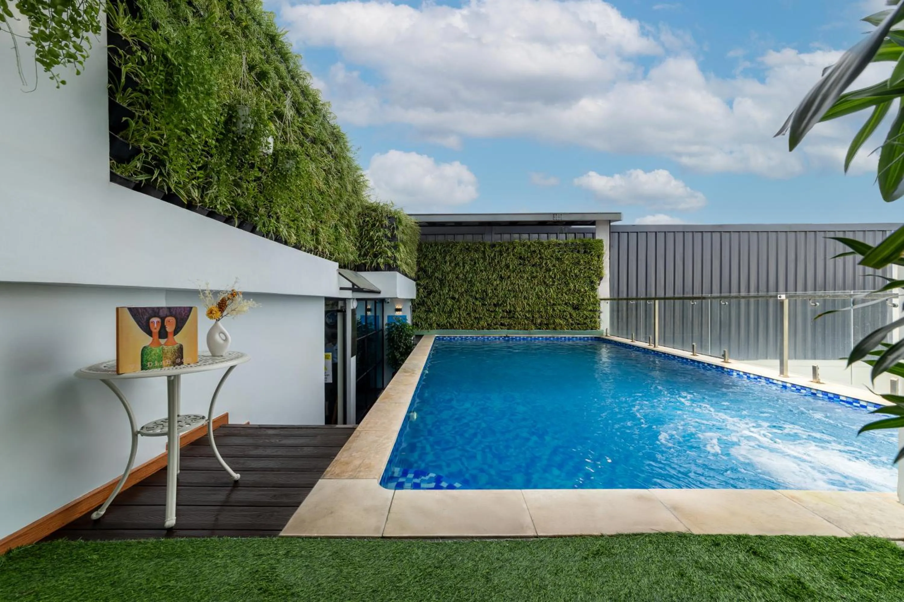 Swimming pool in A25 Hotel - 55 Lê Anh Xuân