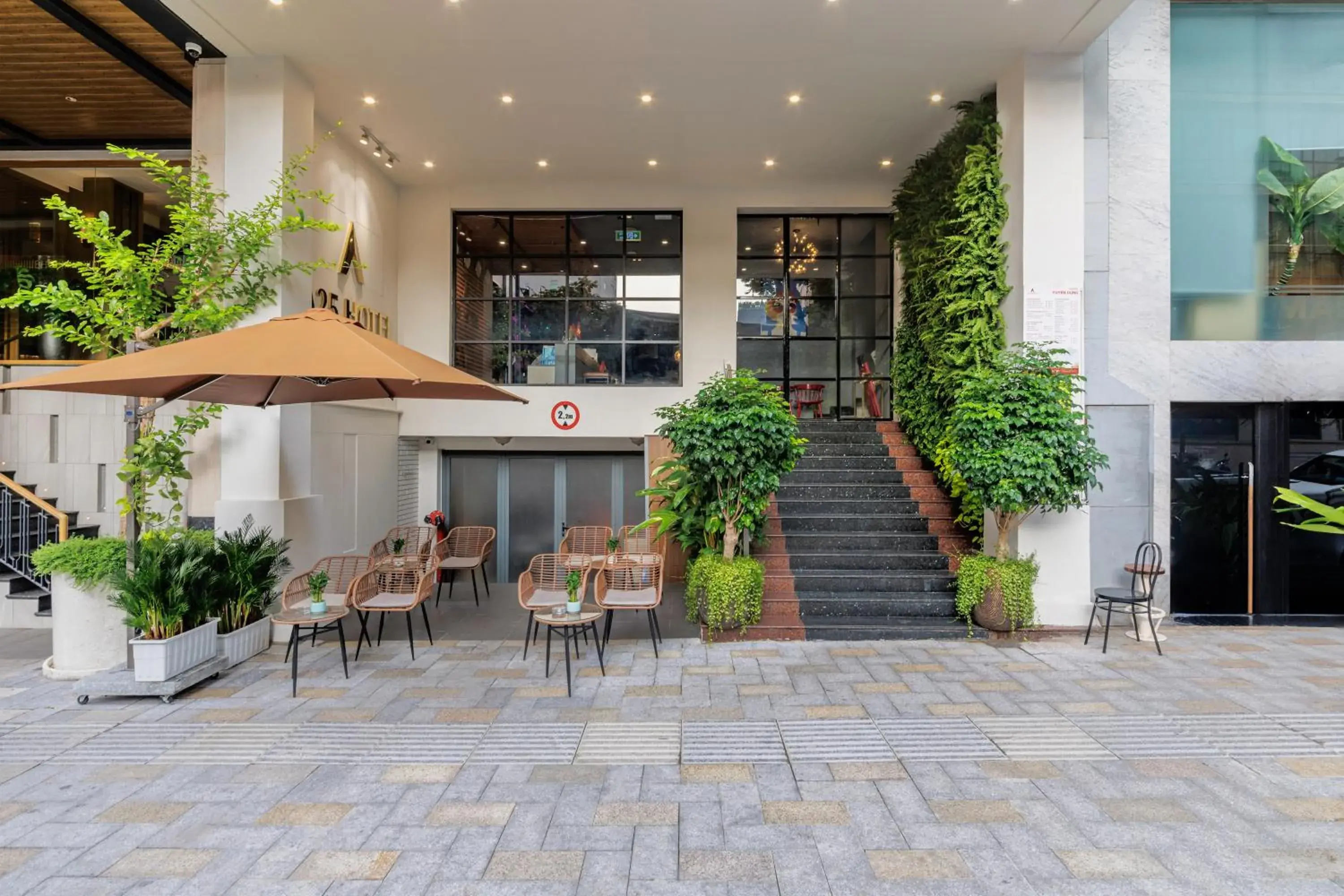 Property building in A25 Hotel - 55 Lê Anh Xuân Property building in A25 Hotel - 55 Lê Anh Xuân