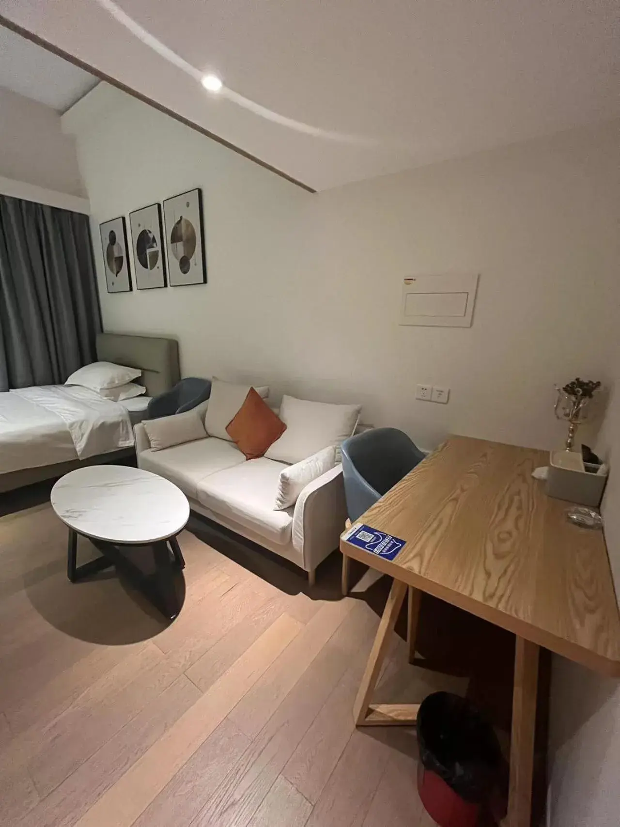 Twin Room with Balcony in Guangzhou YuXiang Apartment - Guangzhou Pazhou International Convention and Exhibition Center Twin Room with Balcony in Guangzhou YuXiang Apartment - Guangzhou Pazhou International Convention and Exhibition Center