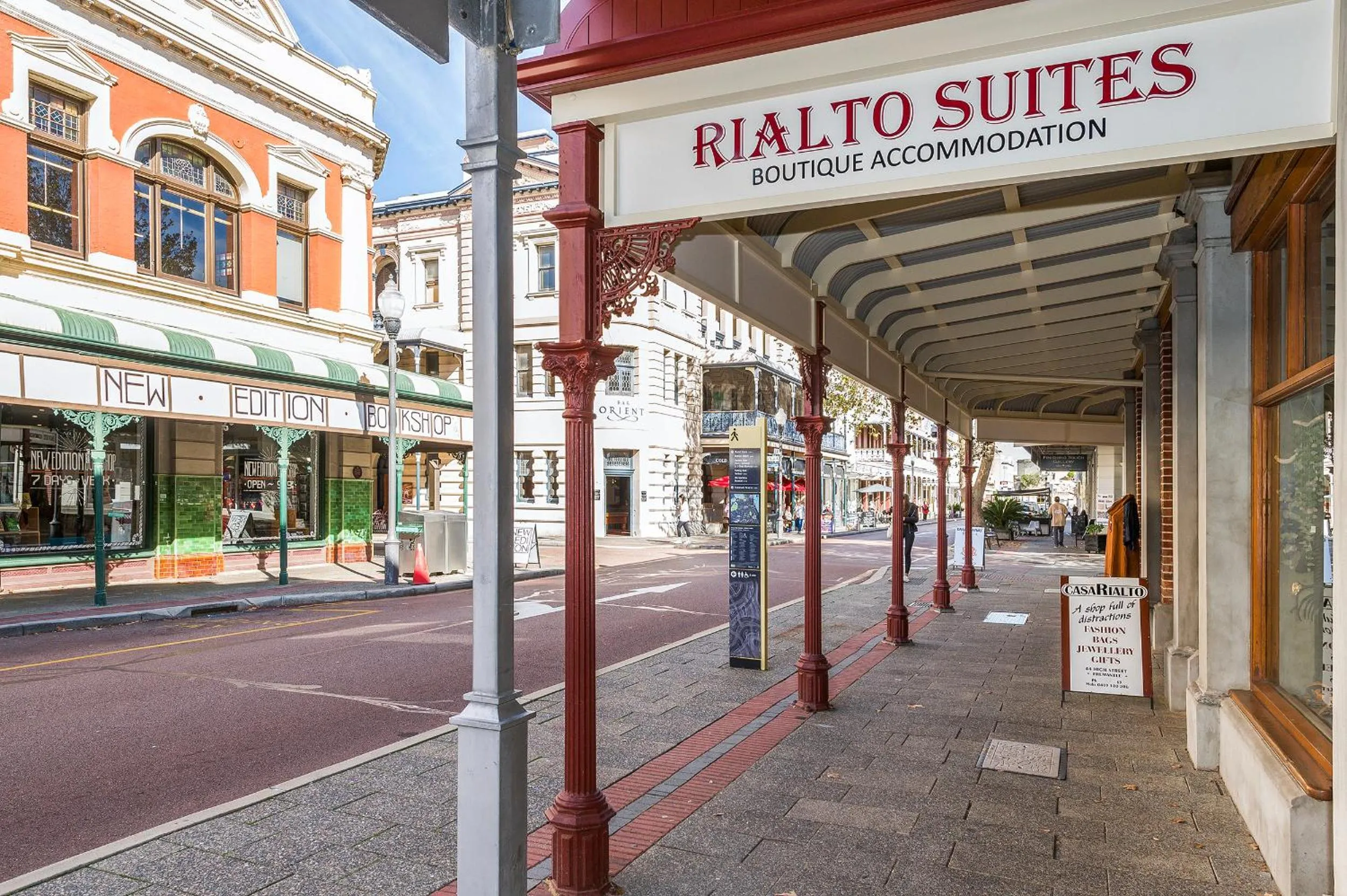 Property building in RIALTO SUITES Fremantle