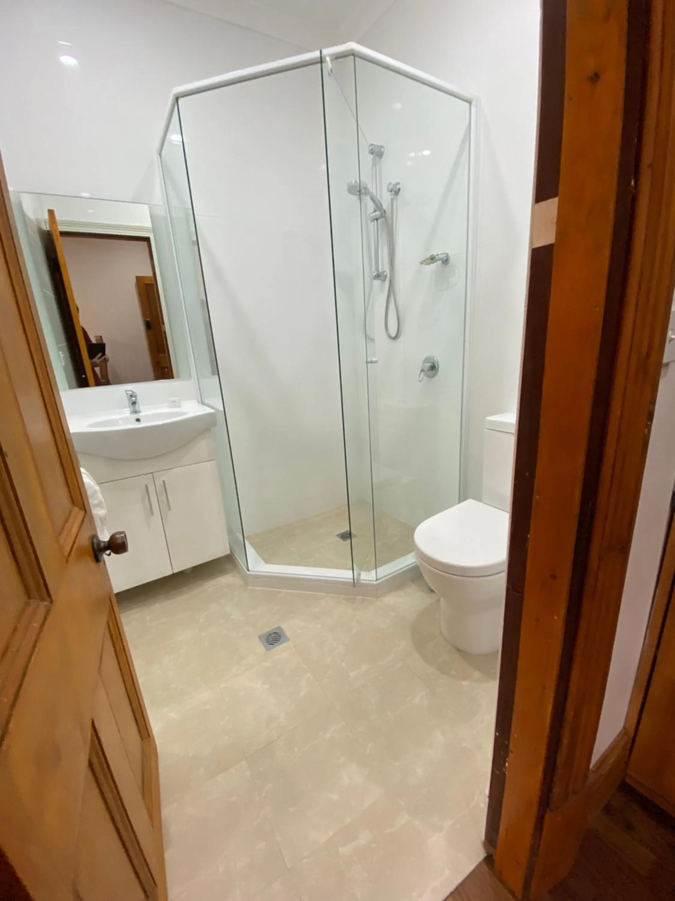 Shower in RIALTO SUITES Fremantle