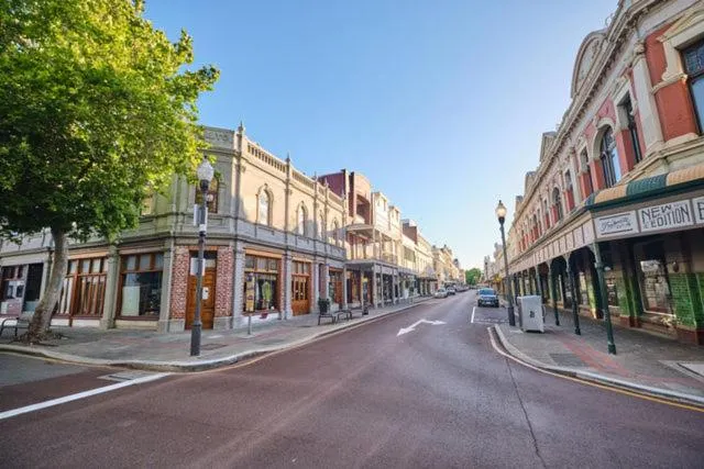 Economy Double Room in RIALTO SUITES Fremantle