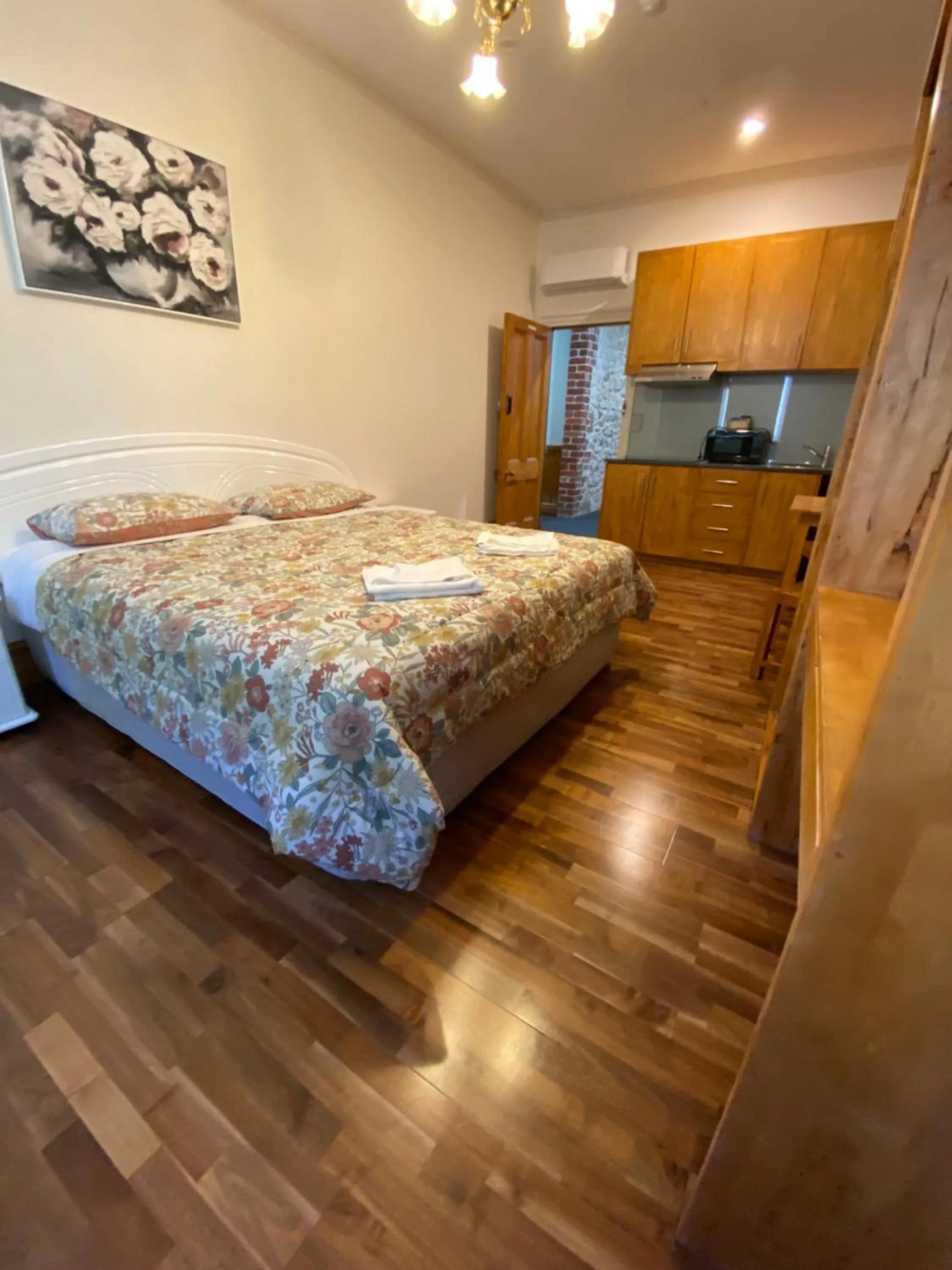 King Studio in RIALTO SUITES Fremantle