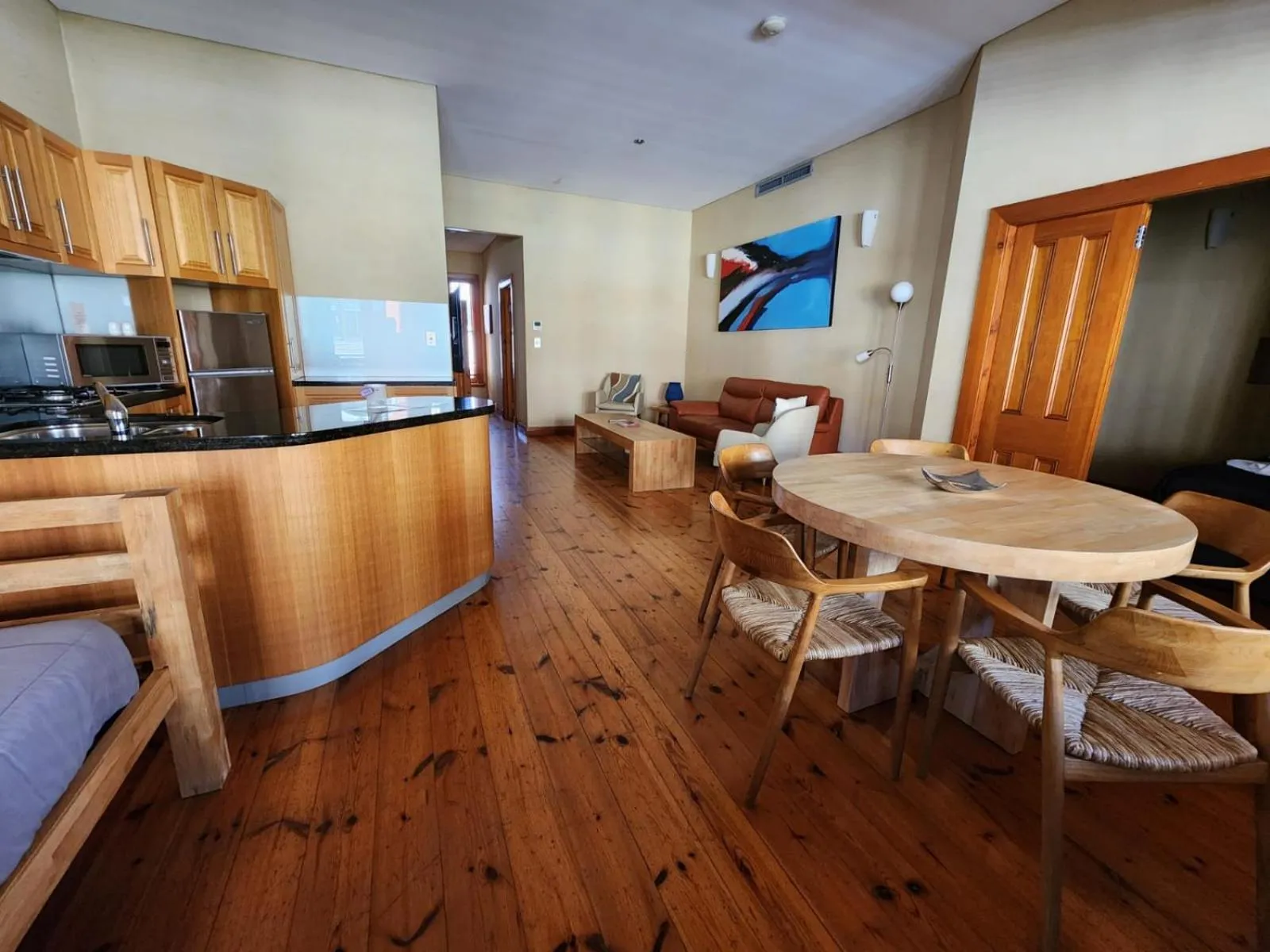 Kitchen or kitchenette in RIALTO SUITES Fremantle