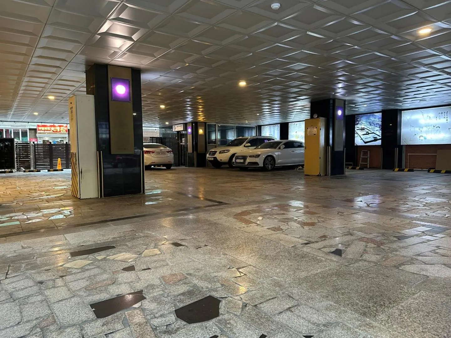 Parking in incheon Airport Hotel June