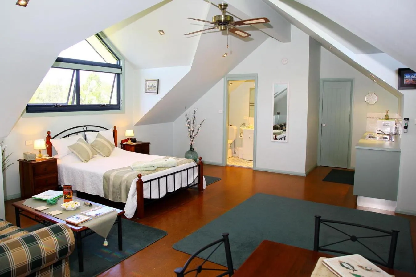 Decorative detail, Bed in Salamander Bay Bed and Breakfast
