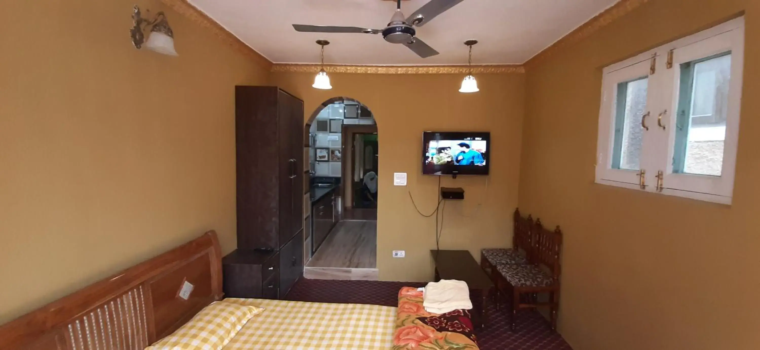 Bed in Hotel Gulistan Bed in Hotel Gulistan