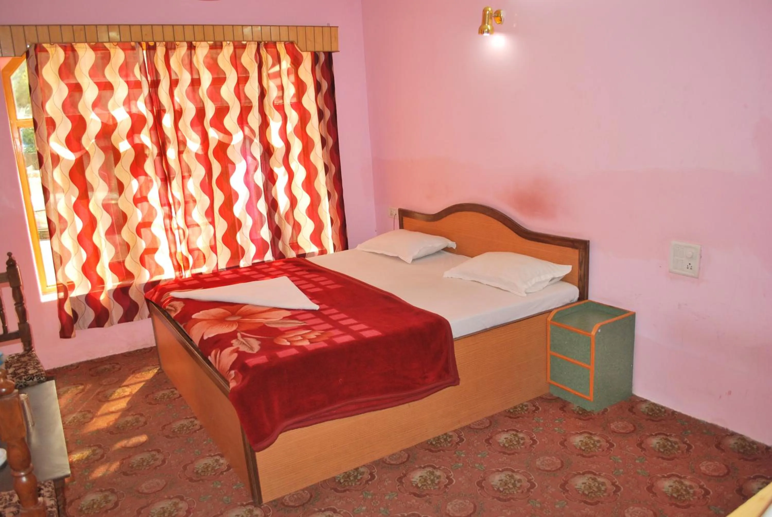 Photo of the whole room, Bed in Hotel Gulistan