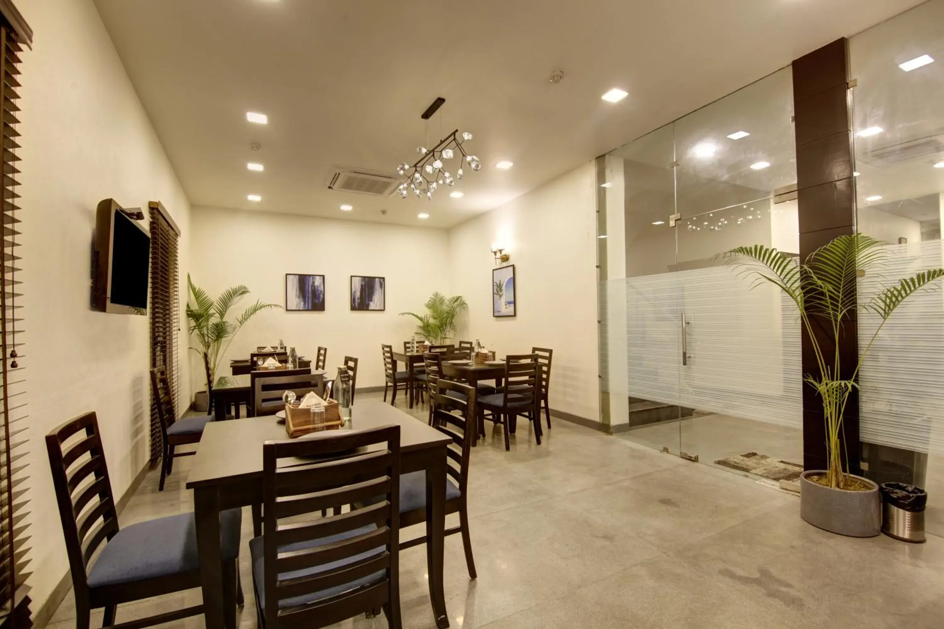 Restaurant/places to eat in Saltstayz Thyme Sukhdev Vihar, New Delhi Restaurant/places to eat in Saltstayz Thyme Sukhdev Vihar, New Delhi