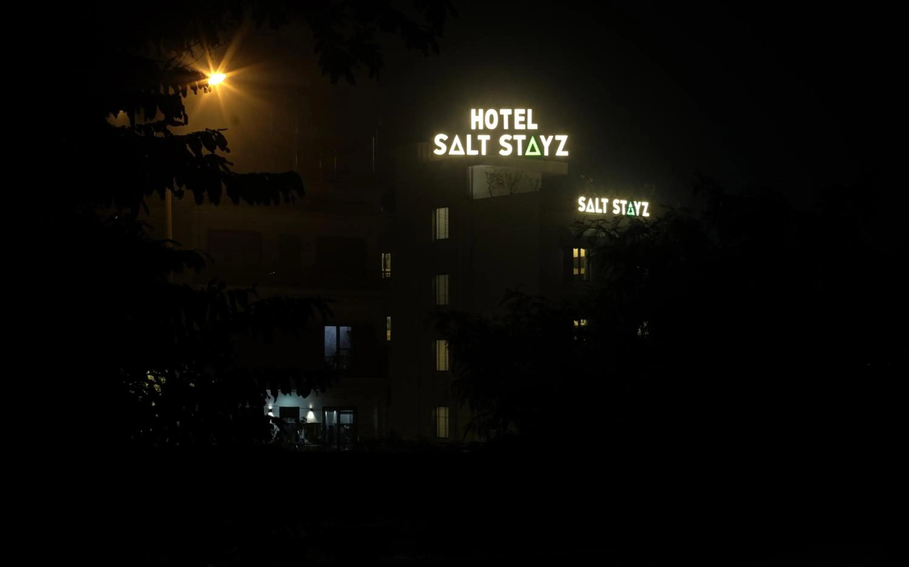 Property building in Saltstayz Thyme Sukhdev Vihar, New Delhi