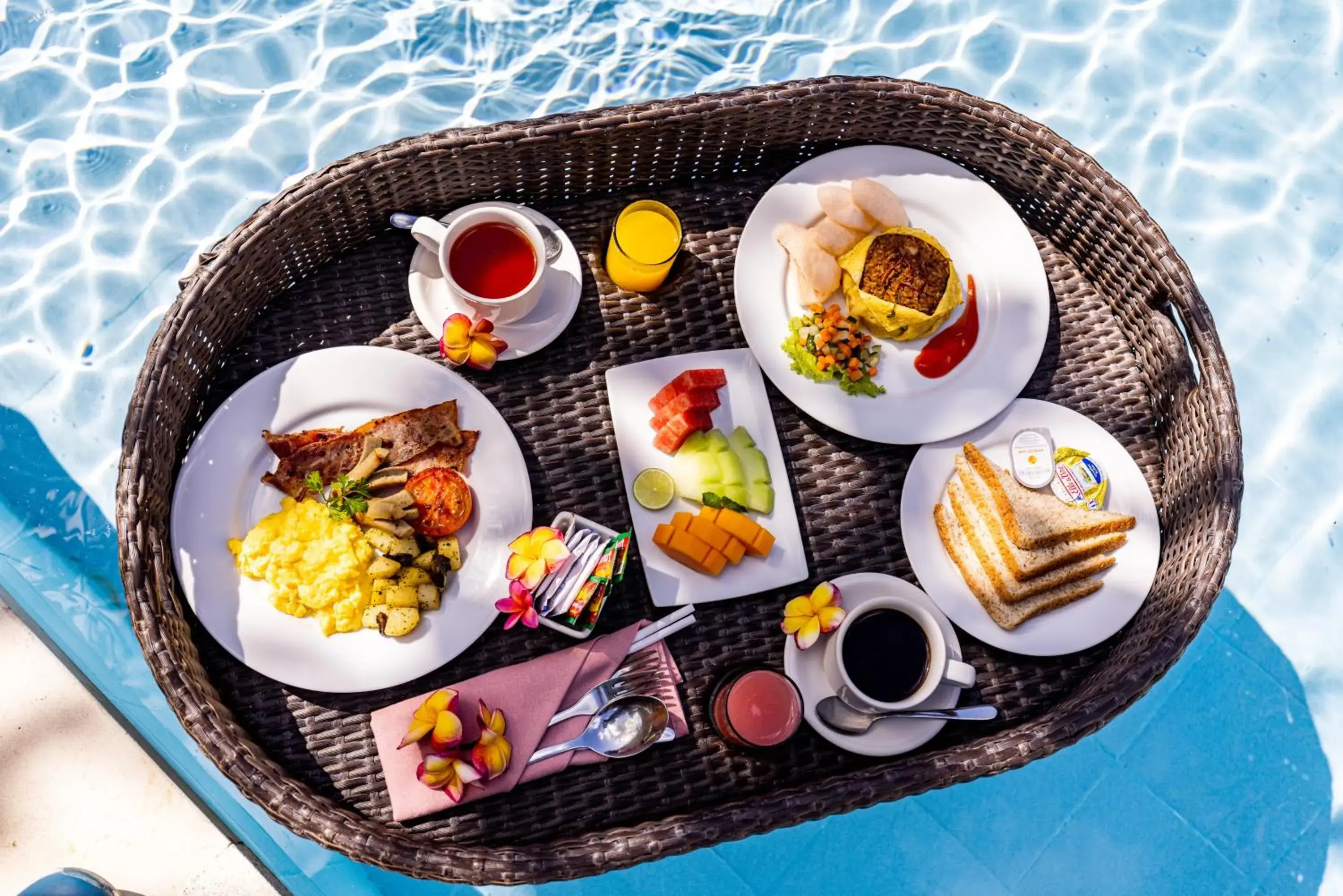 Breakfast in Luxotic Private Villa and Resort Breakfast in Luxotic Private Villa and Resort