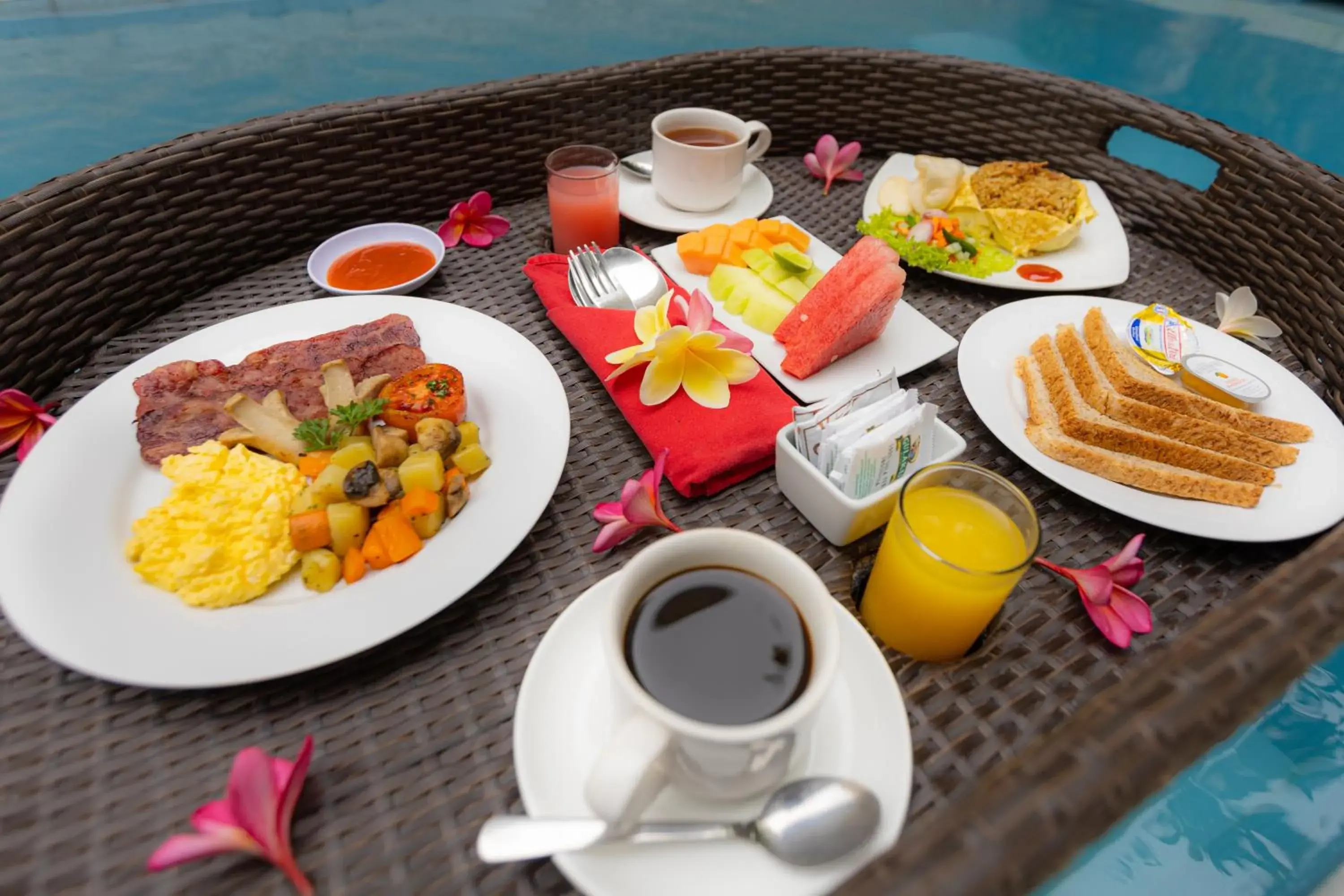 Breakfast in Luxotic Private Villa and Resort Breakfast in Luxotic Private Villa and Resort