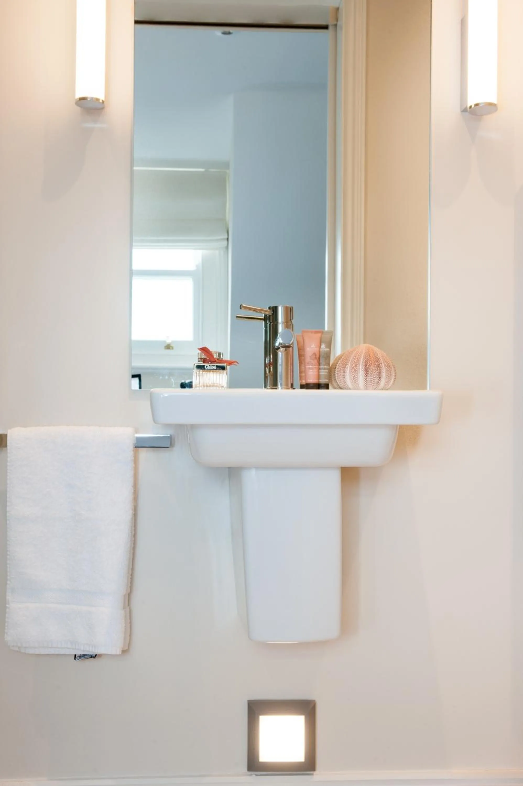 Bathroom in The Charm Brighton Boutique Hotel & Spa