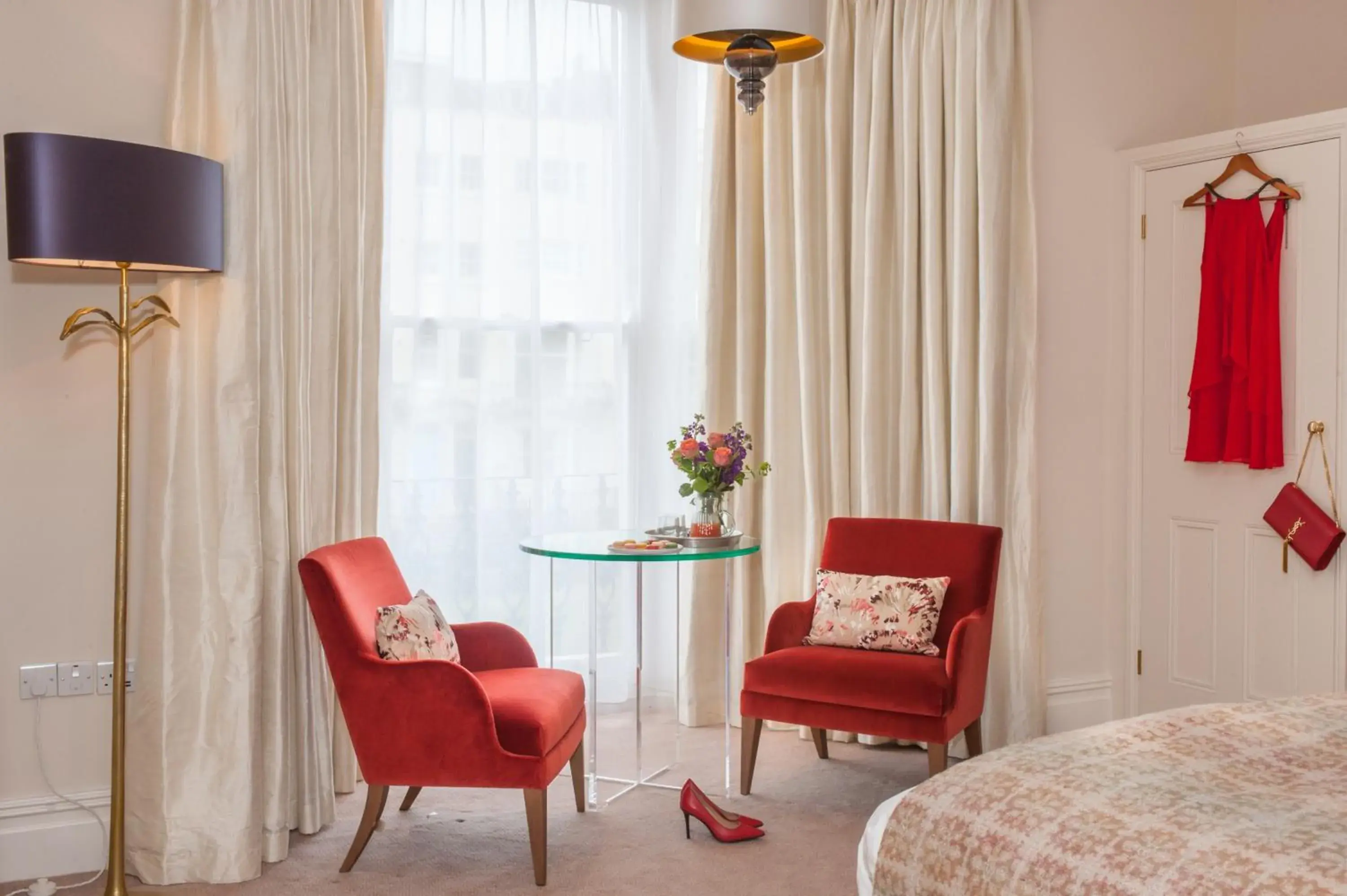 Seating area, Bed in The Charm Brighton Boutique Hotel & Spa Seating area, Bed in The Charm Brighton Boutique Hotel & Spa