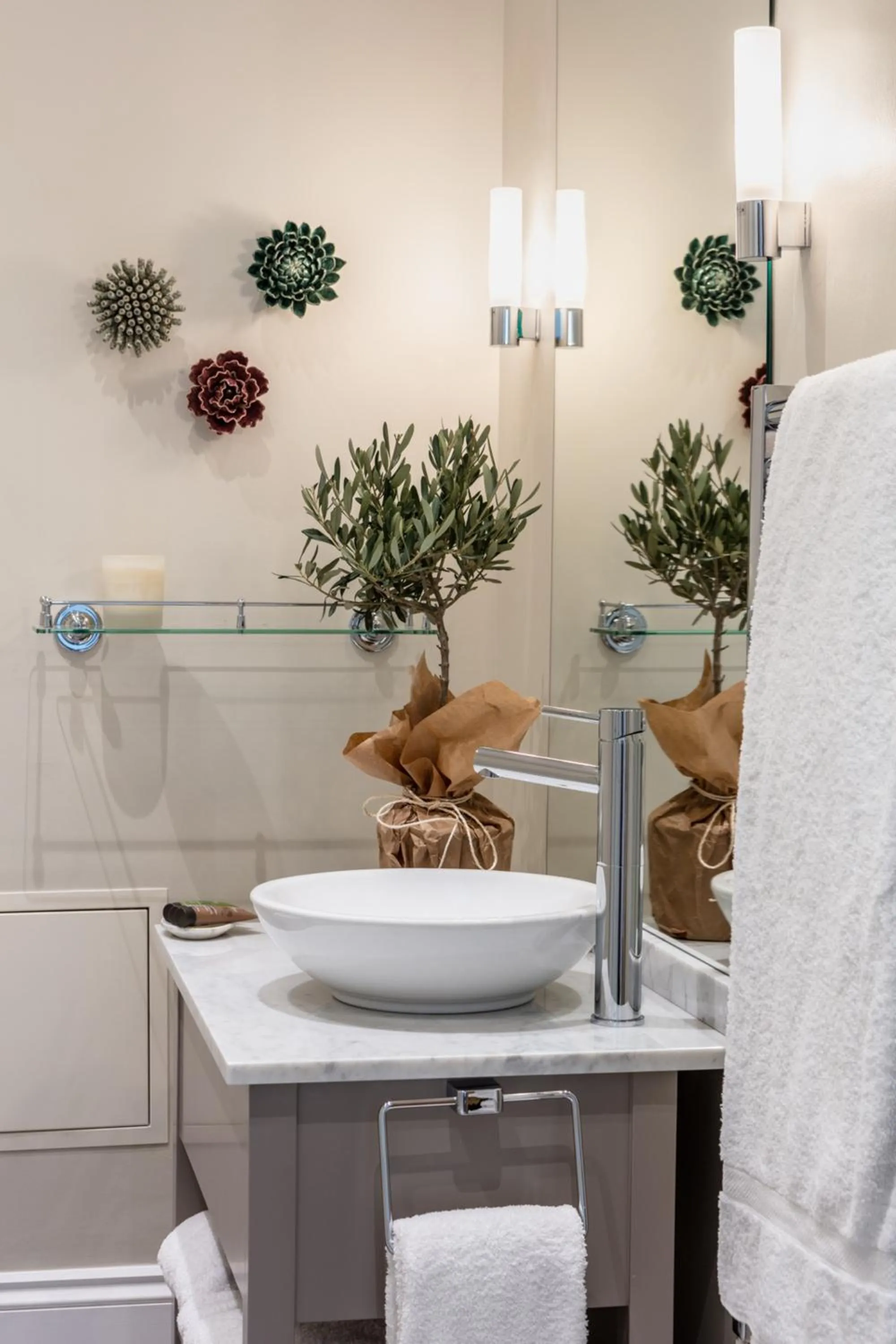 Bathroom in The Charm Brighton Boutique Hotel & Spa